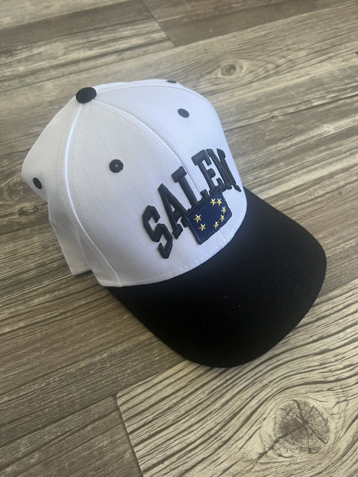 S4LEM Salem Flag Hat Black and White Size ONE SIZE - 1 Thumbnail