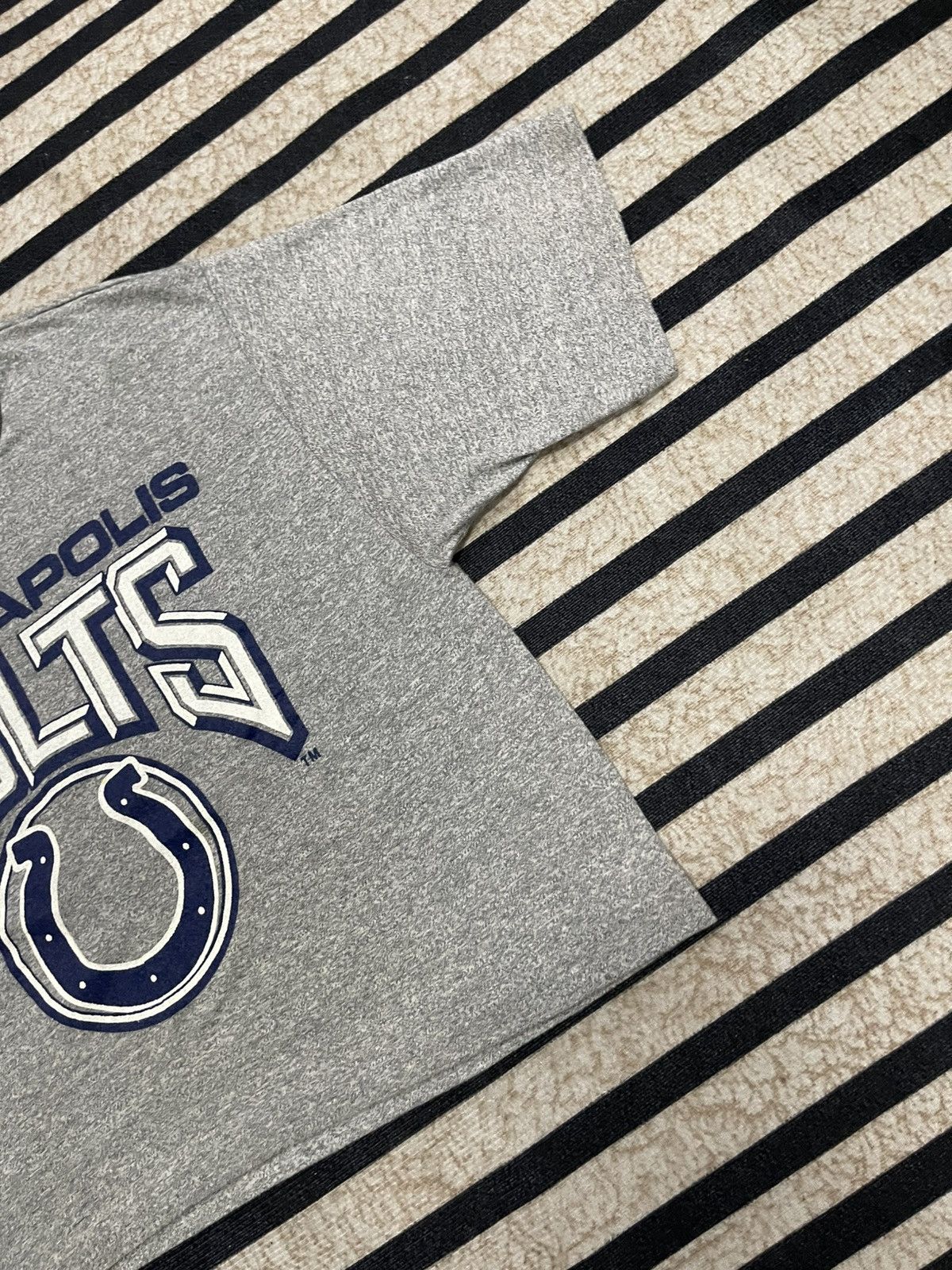 Logo 7 80s INDIANAPOLIS COLTS LOGO 7 SINGLE STITCH TSHIRT L CROP Size L / US 10 / IT 46 - 5 Thumbnail