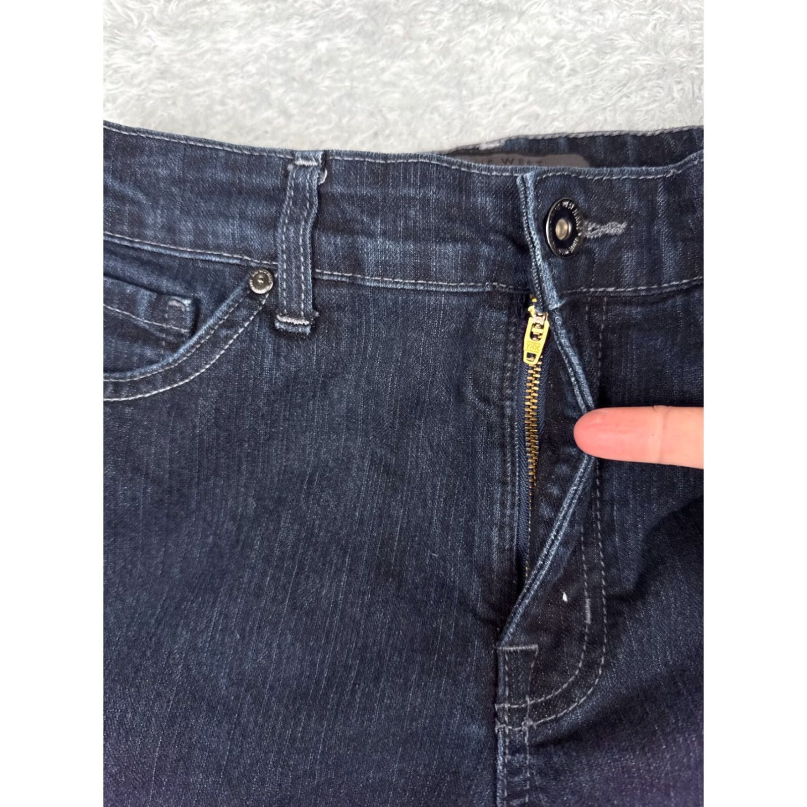 Nine West Nine West Pants Women 10 Blue Denim Jeans Bootcut Cotton Dark Embellished 31x31 Size 32" / US 10 / IT 46 - 5 Thumbnail