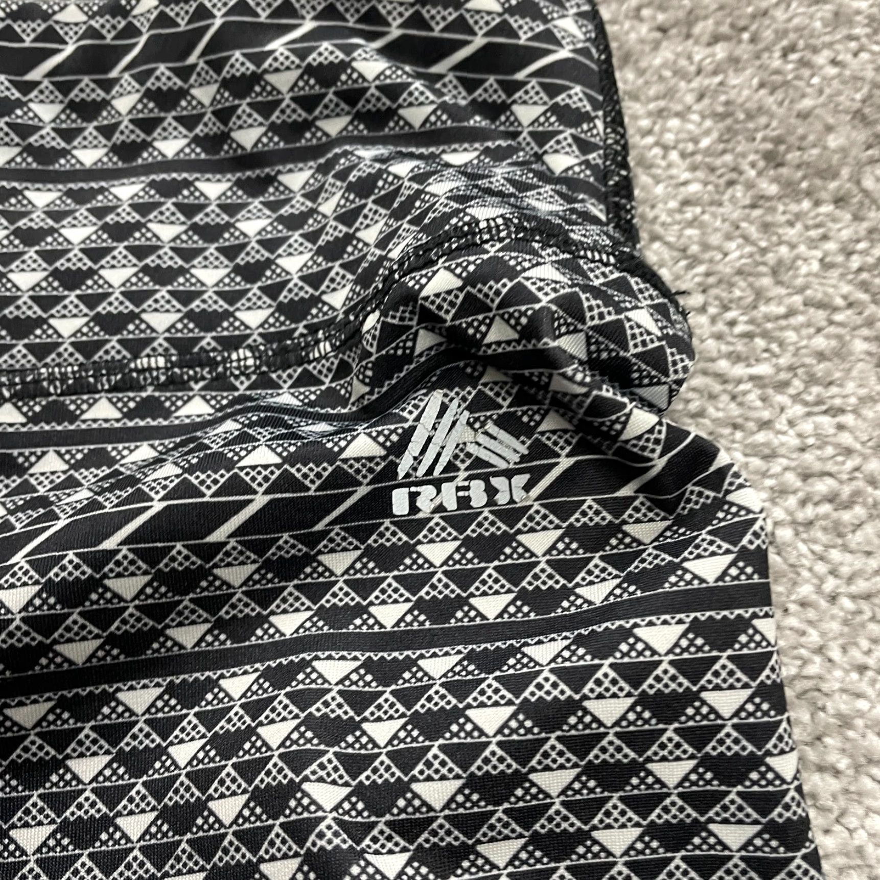 Vintage RBX Compression Leggings Women M Black Geometric Active Yoga Adult Medium Waist 28 in Skinny Leg Style Athleisure Size 32" / US 10 / IT 46 - 4 Thumbnail