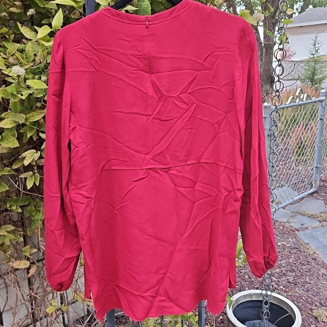 Longchamp Longchamp Silk Top Womens Size 36 Burgundy Long Sleeve Round Size XS / US 0-2 / IT 36-38 - 7 Thumbnail