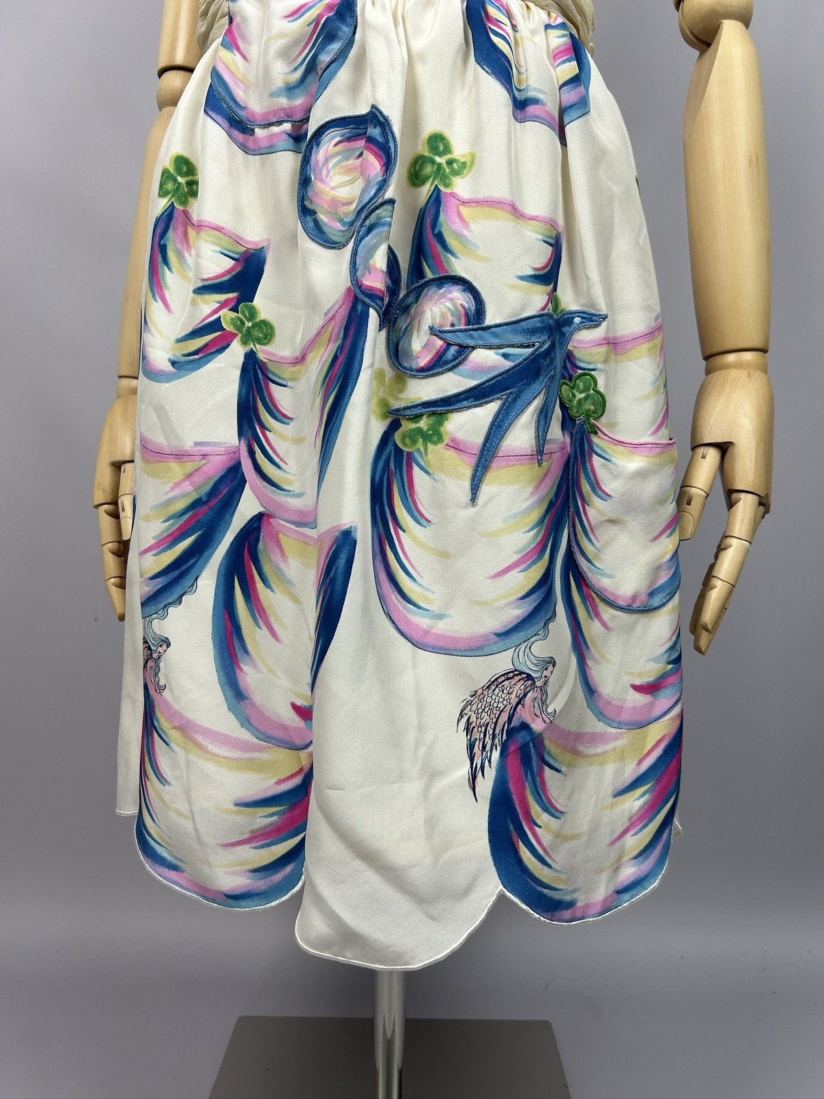 Designer × Japanese Brand × Tsumori Chisato Tsumori Chisato Floral Animal Printed Silk Skirt Size 3 / L Size 32" / US 10 / IT 46 - 4 Thumbnail