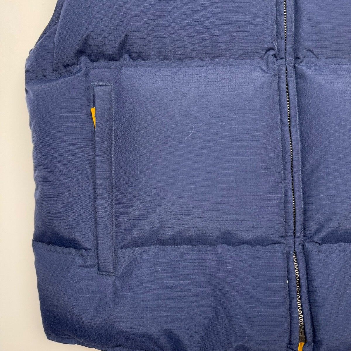 Nike NIKE 90s VINTAGE PUFFER REVERSIBLE DOWN VEST NAVY BLUE GILET Size US M / EU 48-50 / 2 - 15 Thumbnail