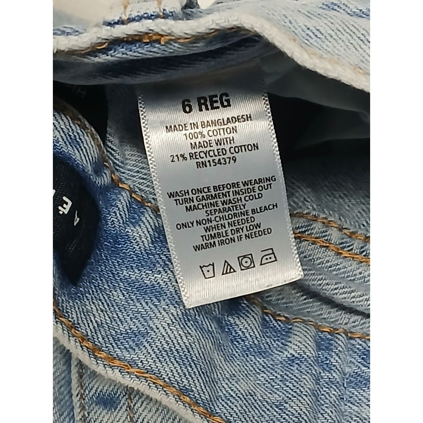 Aeropostale Aéropostale (6R) High Rise Baggy Fit Light Blue Denim Jeans Size 28" / US 6 / IT 42 - 8 Thumbnail