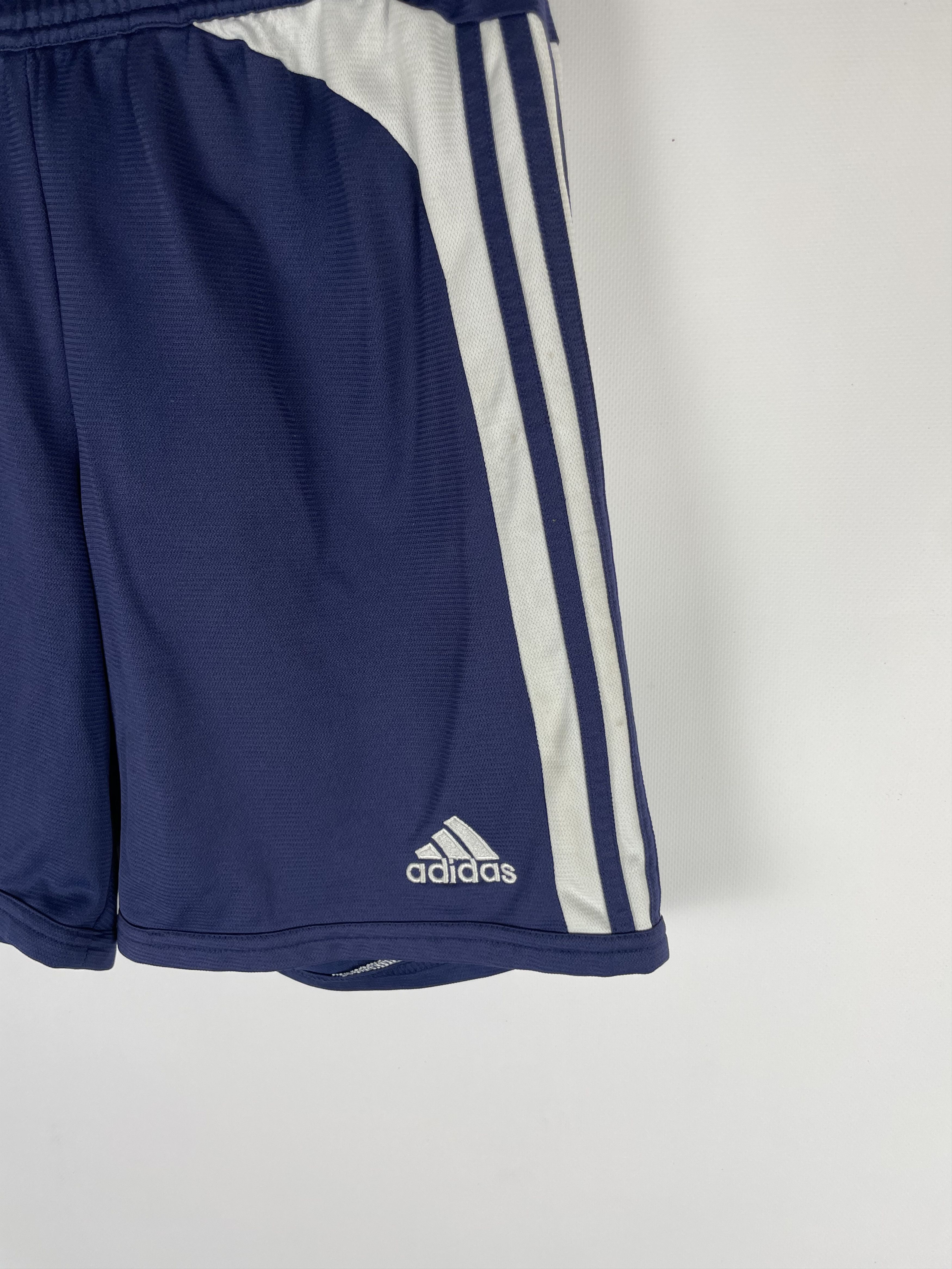 Adidas Vintage Adidas Shorts Y2k Size US 32 / EU 48 - 3 Thumbnail