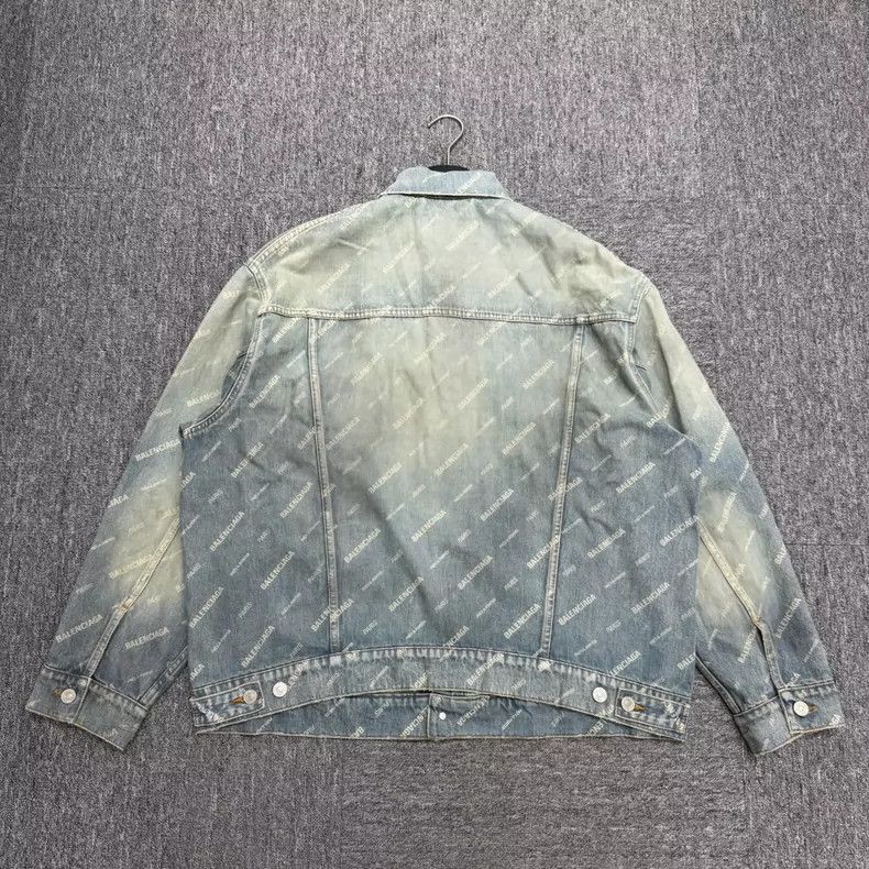 Balenciaga Balenciaga Washed Distressed Screen Printed Denim Jacket Size US S / EU 44-46 / 1 - 2 Thumbnail