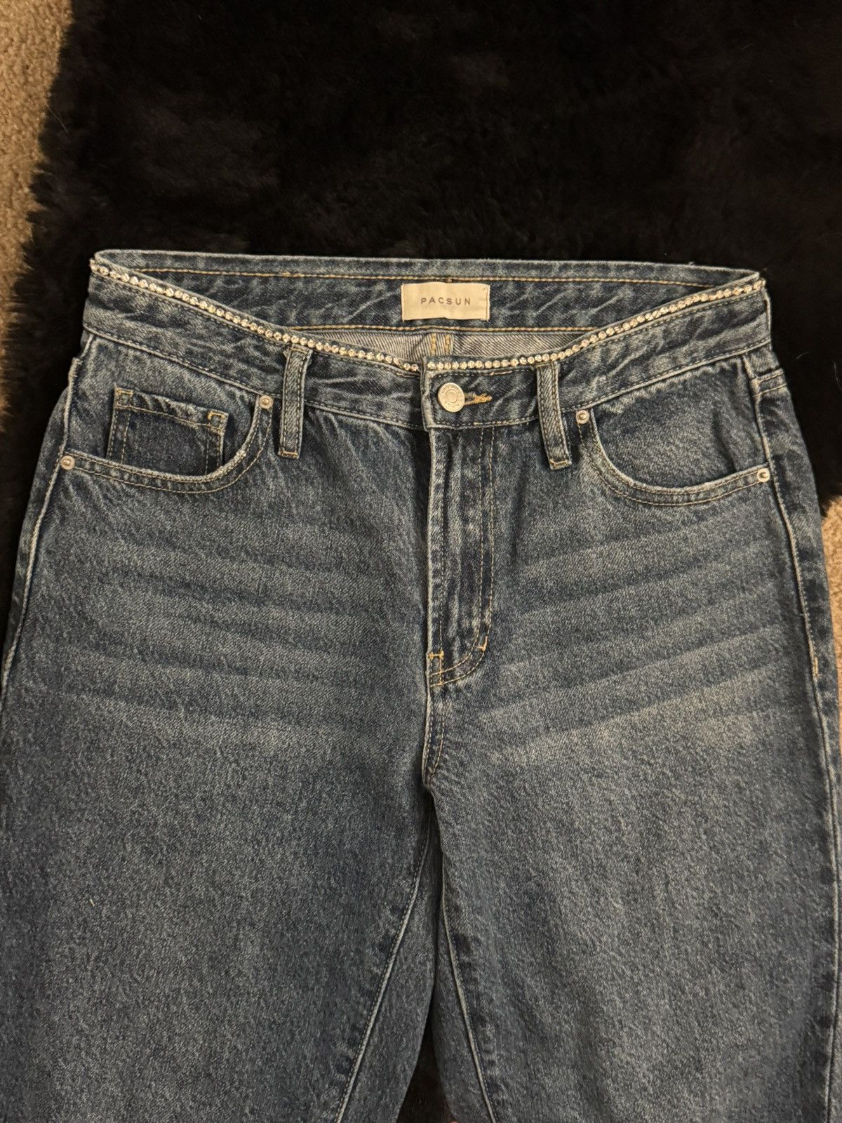 Pacsun PacSun Rhinestone Waistband 90s straight Jeans Size 26" / US 2 / IT 38 - 1 Thumbnail
