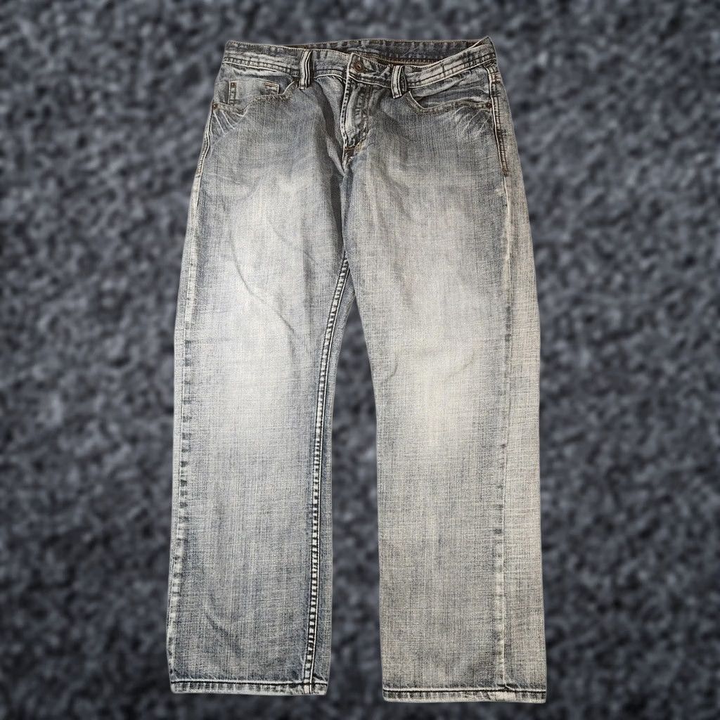 Buffalo David Bitton VINTAGE Buffalo David Bitton Jeans Mens 33x30 Distressed Denim Straight Casual Relaxed Fit Blue 33 in Inseam Pockets Cotton Zip Fly Boys? Size US 33 - 1 Thumbnail