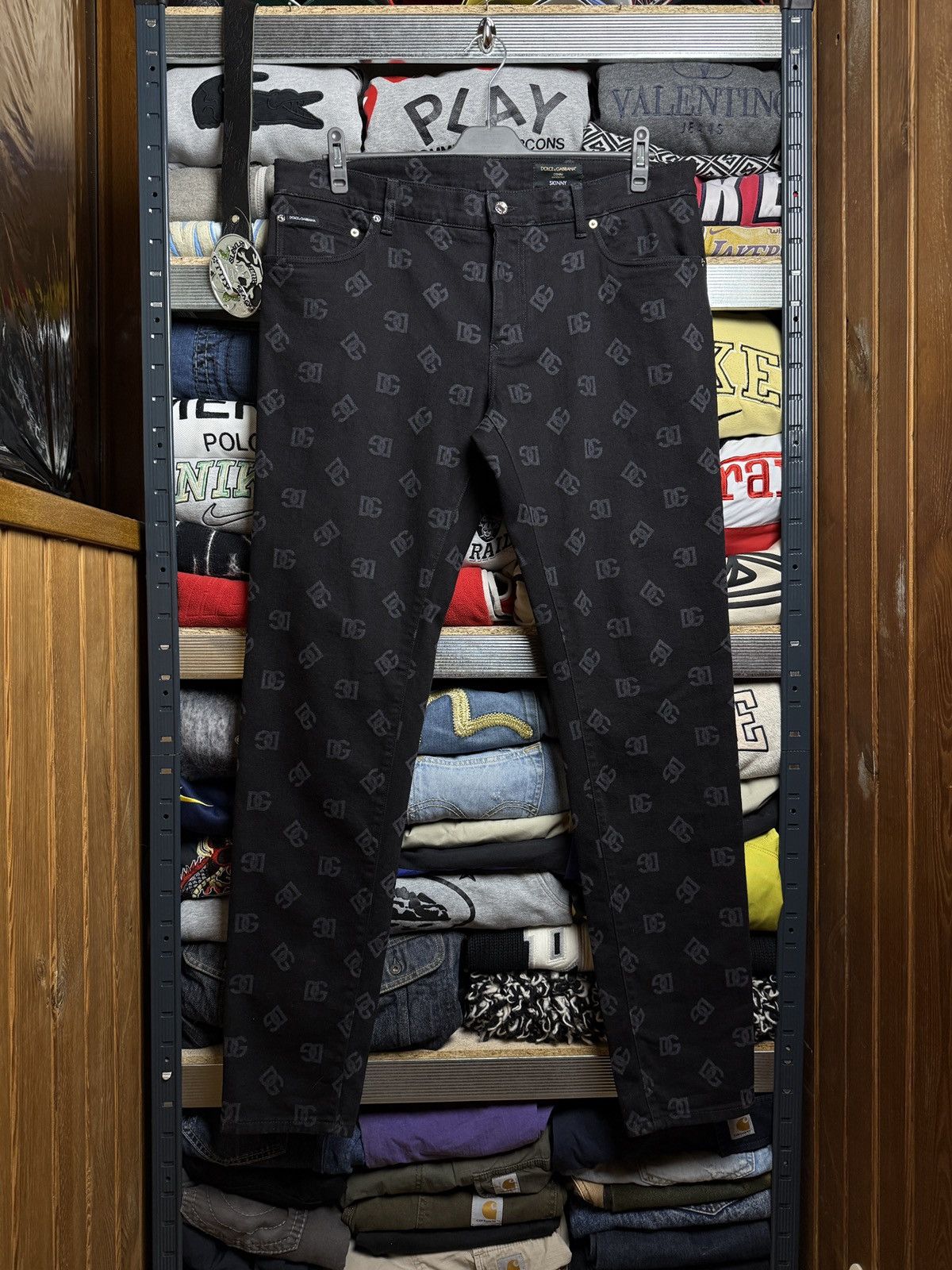 Dolce & Gabbana Dolce&Gabbana Monogram D&G Arhive Jeans Size US 42 / EU 58 - 1 Thumbnail