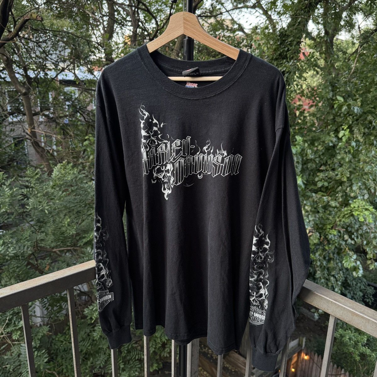 Harley Davidson Vintage Harley Davidson Skull Ghost Flame Longsleeve Chopper Size US XL / EU 56 / 4 - 1 Thumbnail