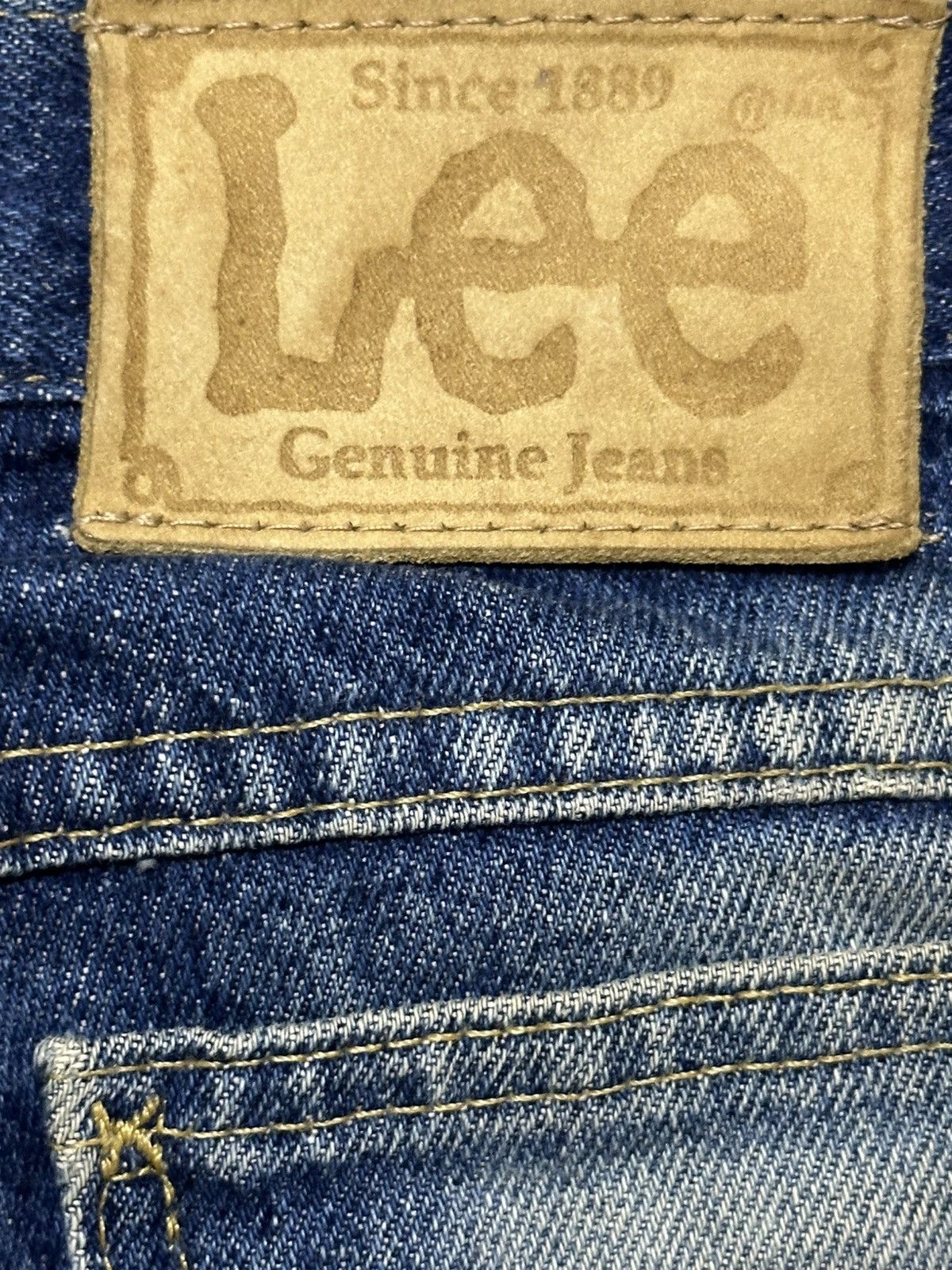 Lee Vintage 90s Lee Mud Wash Faded Whiskers Distress Style Jeans Size US 28 / EU 44 - 9 Thumbnail