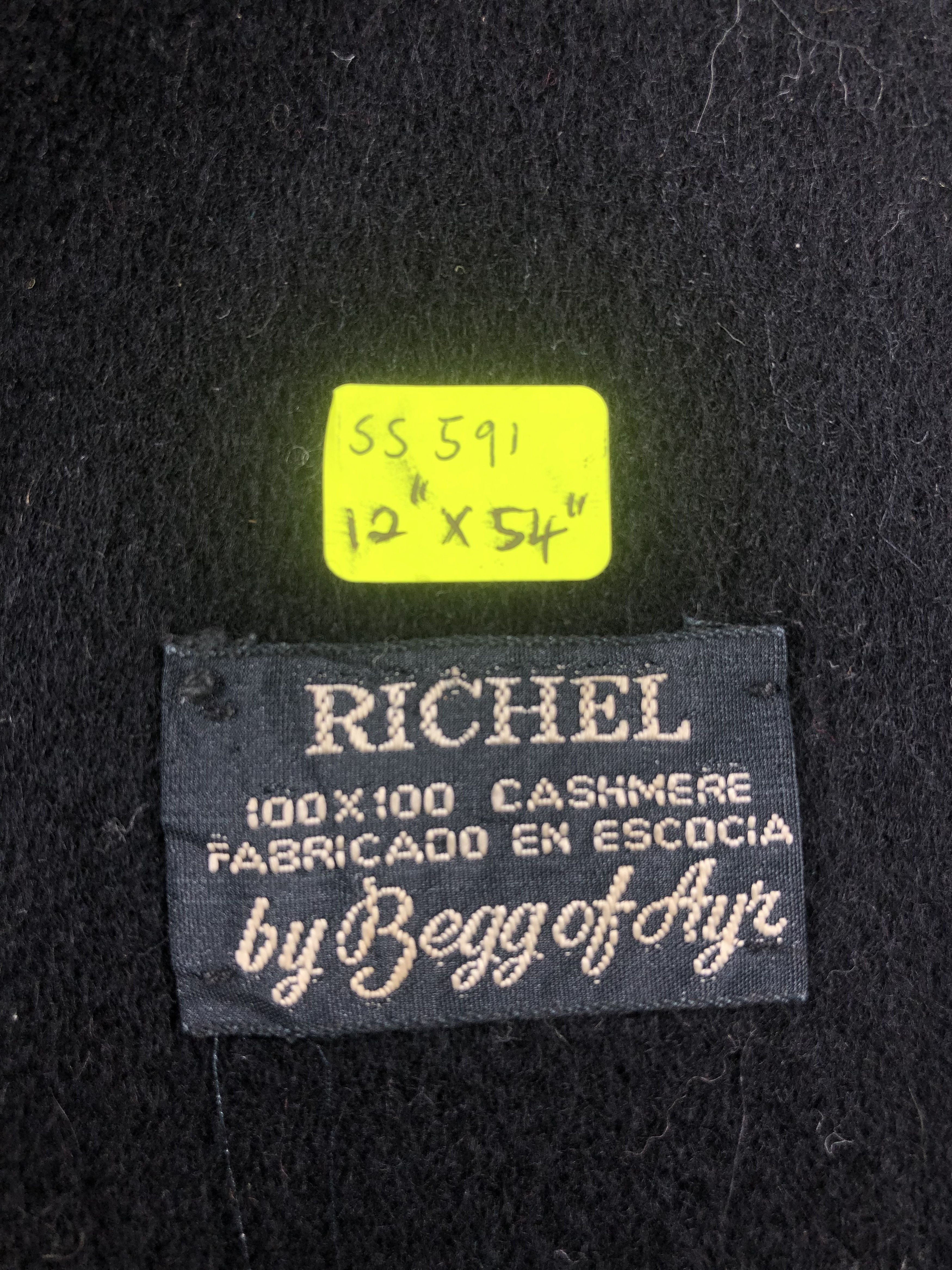 Begg x Co Begg Of Ayr Scarf / Muffler / Neckwear Size ONE SIZE - 3 Thumbnail