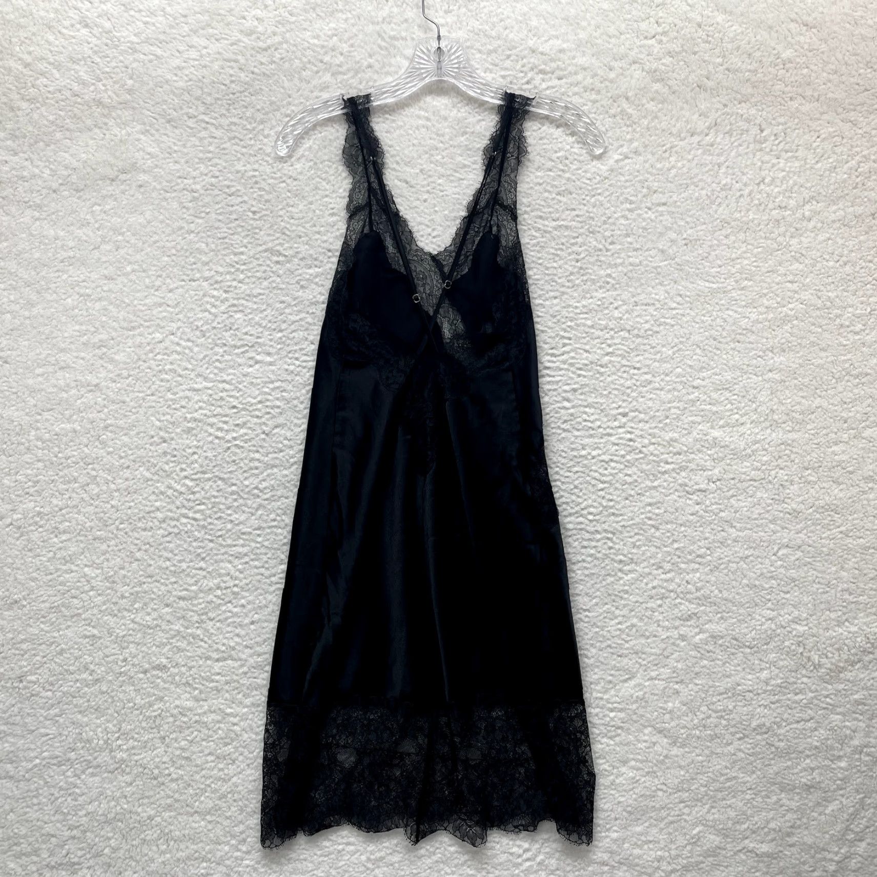 Victoria's Secret Victoria's Secret Midi Slip Dress Small Black Satin Lace Chemise Lingerie Dress Women S Black Satin Lace Chemise Victoria's Secret Size S / US 4 / IT 40 - 2 Thumbnail