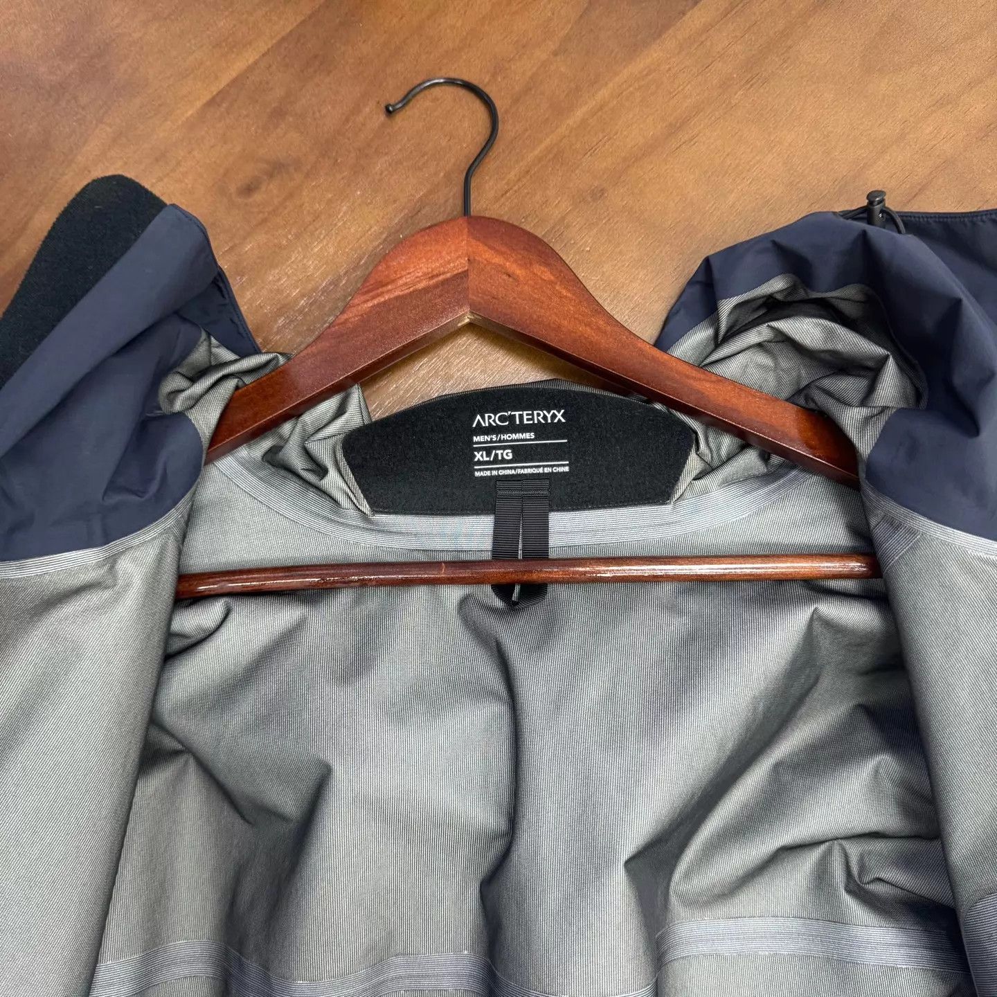 Arc'teryx Arc'teryx Beta LT Jacket Black/Blue XL Size US XL / EU 56 / 4 - 4 Thumbnail