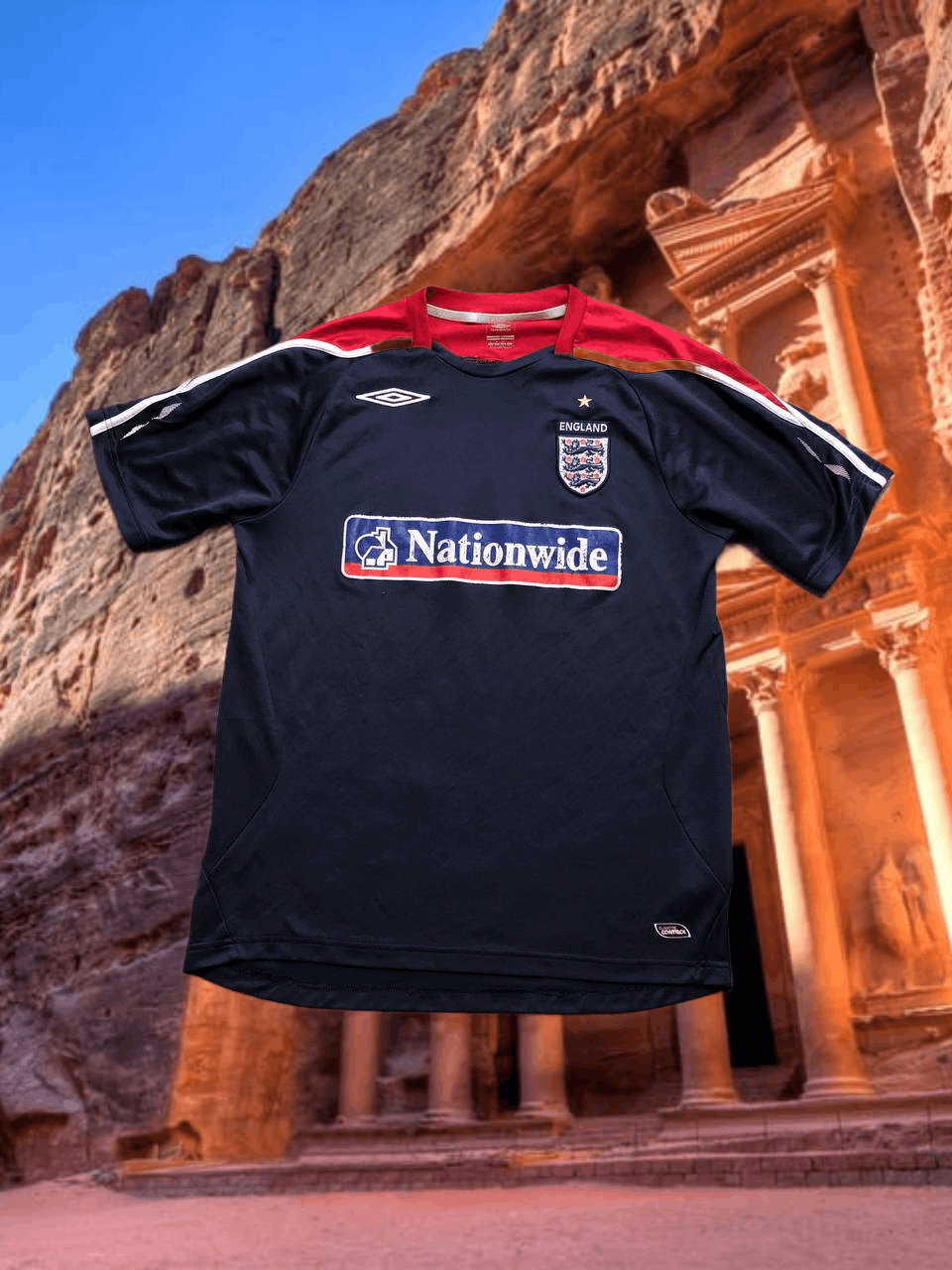 Umbro Vintage T-Shirt Umbro logo England Jerseys blue Y2K Size US M / EU 48-50 / 2 - 1 Thumbnail