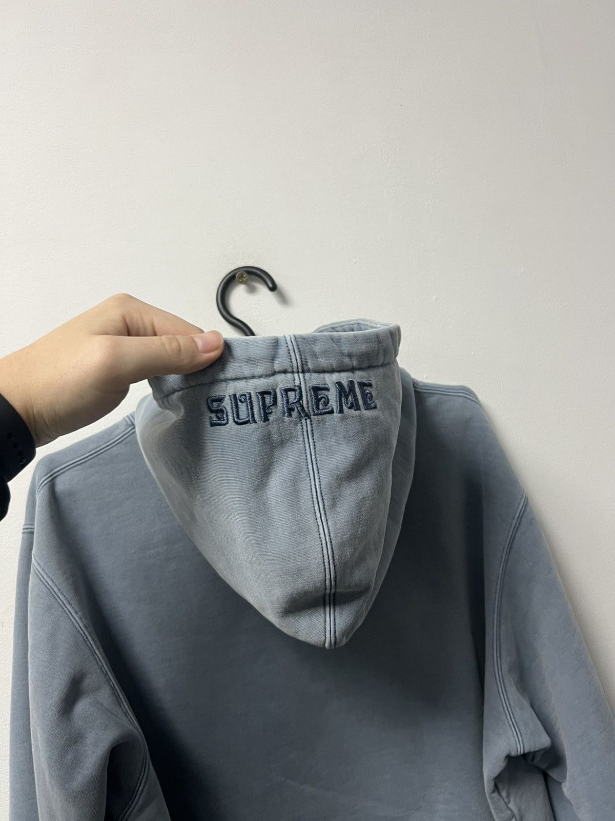 Supreme Supreme Hoodie Size US M / EU 48-50 / 2 - 13 Thumbnail
