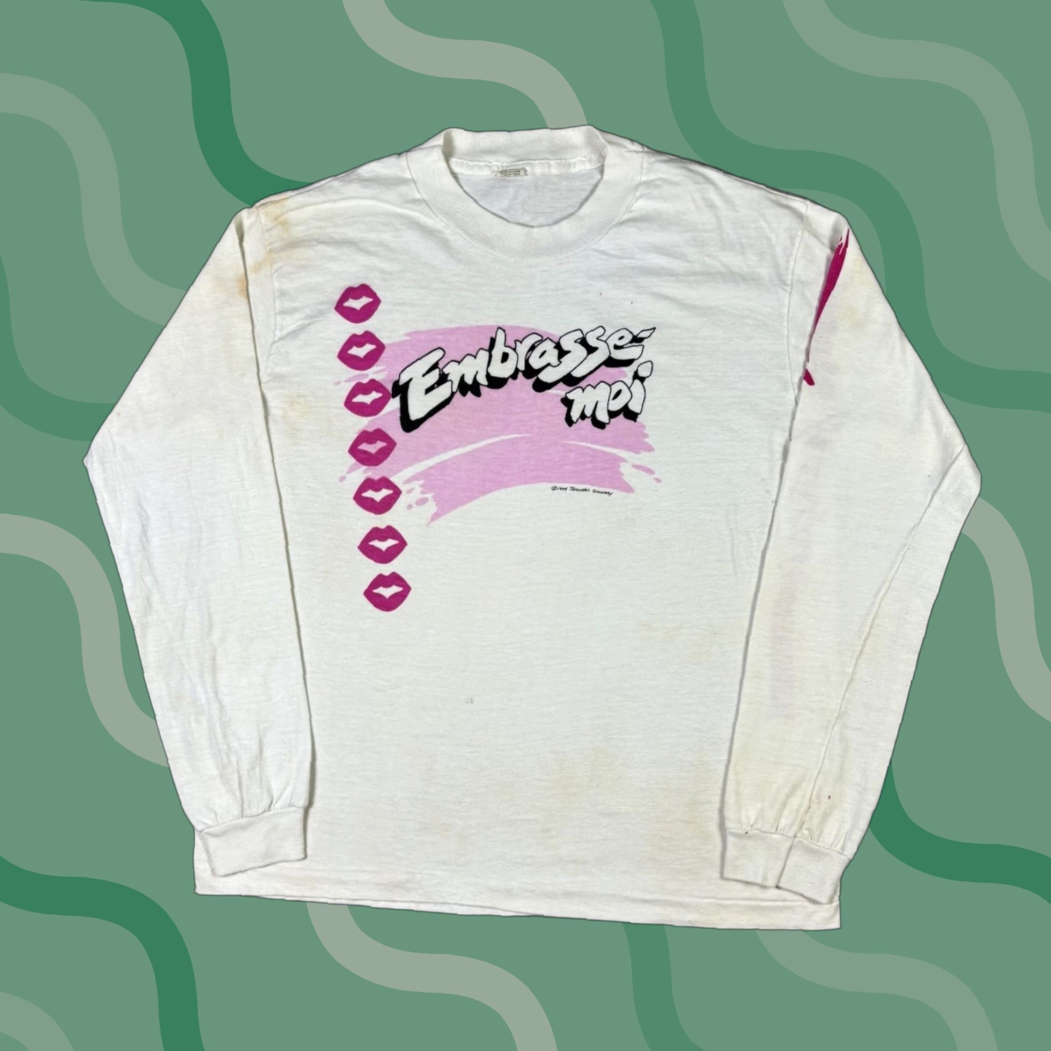 Vintage VINTAGE Embrasse Moi T Shirt French Funny Humor White Long Sleeve L Women 90s Barbie Screen Stars Designers? Size L / US 10 / IT 46 - 1 Thumbnail