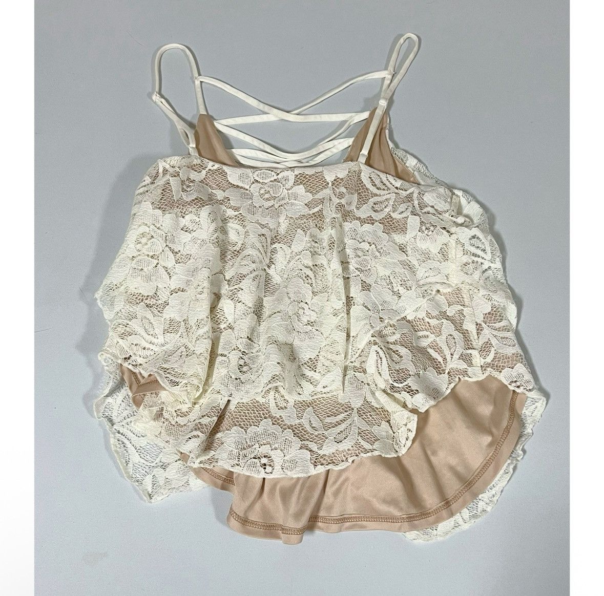 Express Express Layered Floral Lace Criss-Cross Shirt Blouse XS 🤍✨ Size XS / US 0-2 / IT 36-38 - 3 Thumbnail
