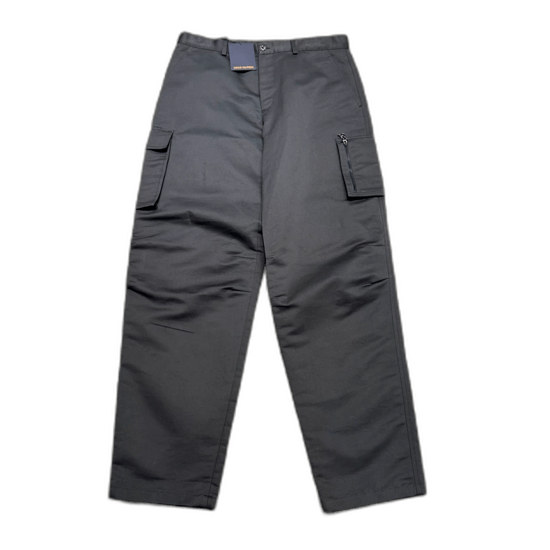 Louis Vuitton Louis Vuitton Cargo Pants in Black Color-yf Size US 42 / EU 58 - 1 Thumbnail