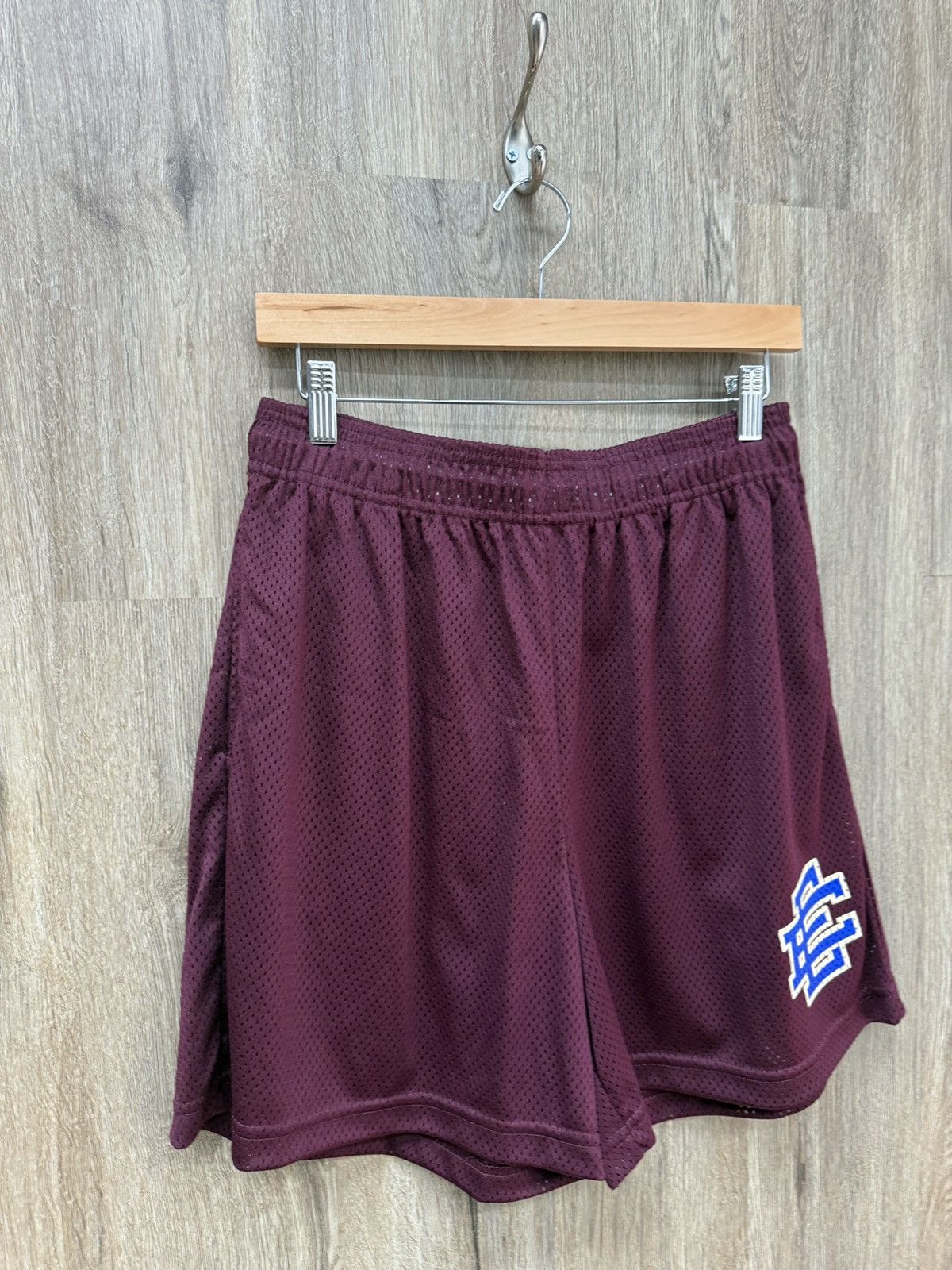 Eric Emanuel Eric Emmanuel Burgandy Shorts Size US 34 / EU 50 - 2 Thumbnail