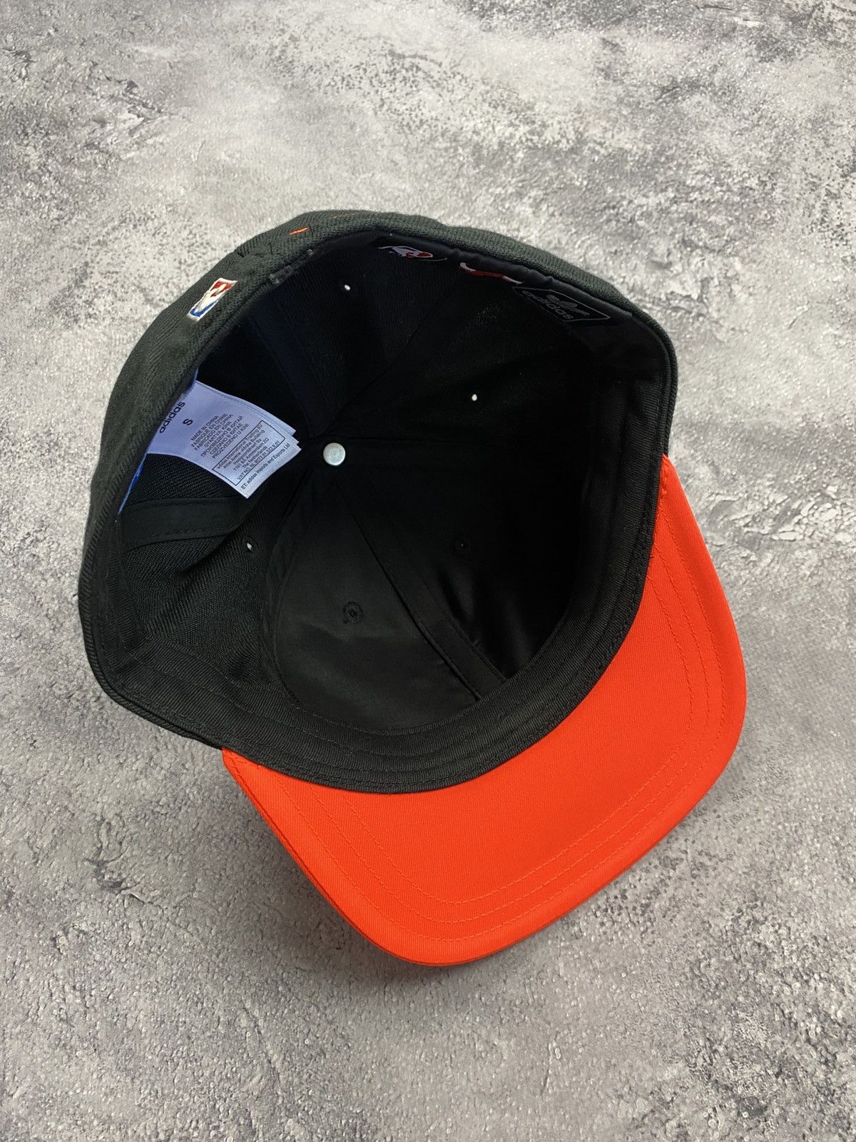 NBA Chicago Bulls Vintage Cap Jordan NBA Adidas Baseball Hat Size ONE SIZE - 8 Thumbnail