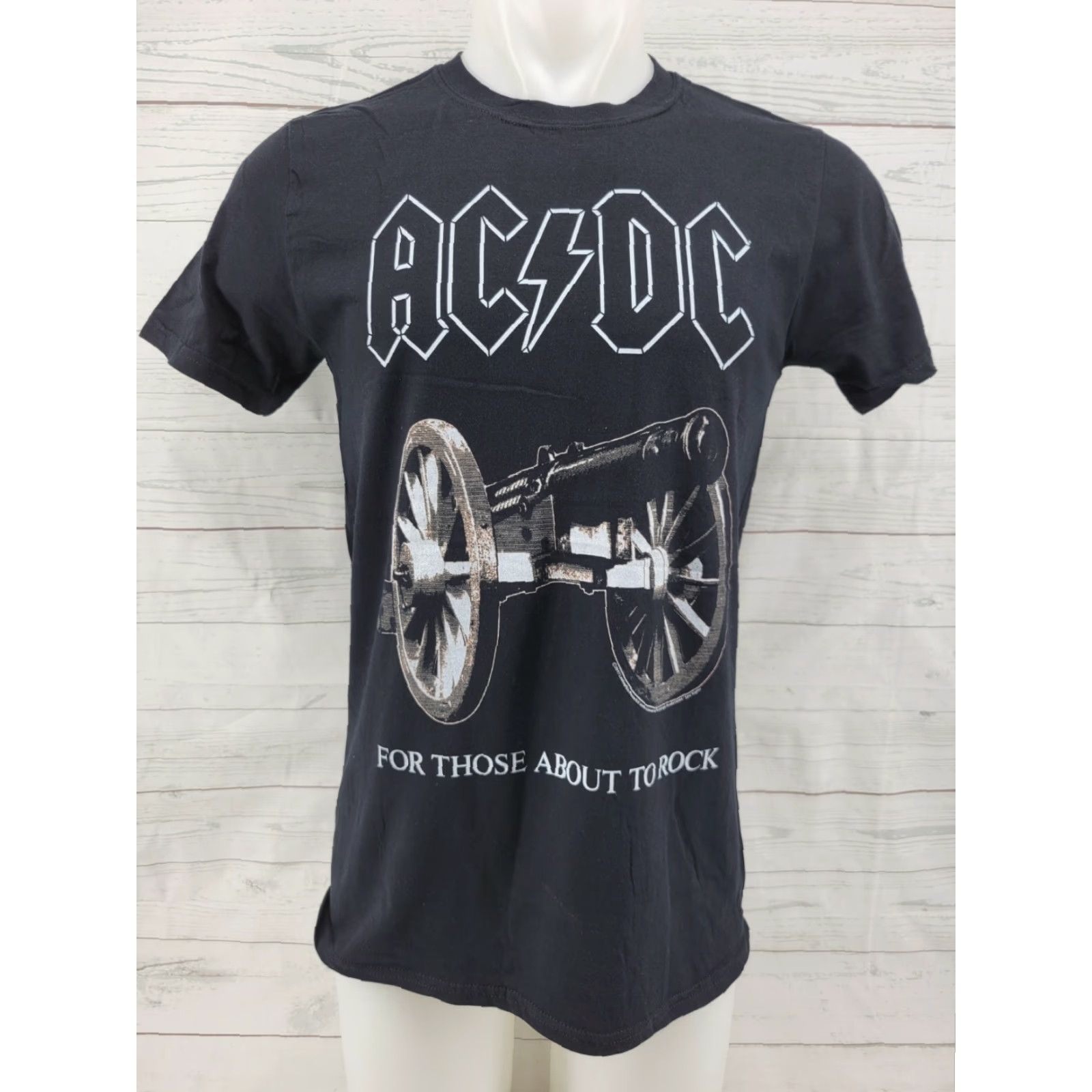 Gildan AC/DC For Those About to Rock Black Mens REPRINT T-Shirt Size Medium Size US M / EU 48-50 / 2 - 2 Thumbnail
