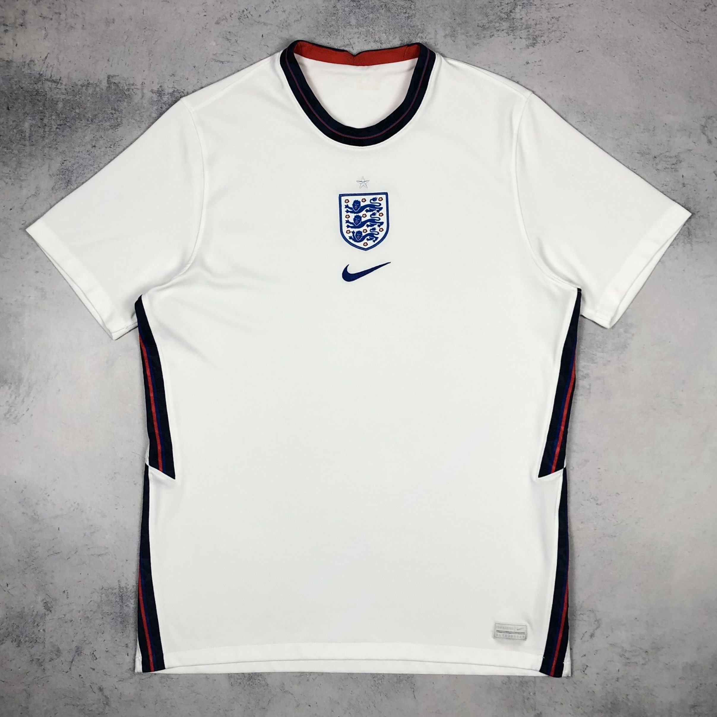Nike England 2020-2021 Nike Home Soccer Jersey Size US L / EU 52-54 / 3 - 1 Thumbnail