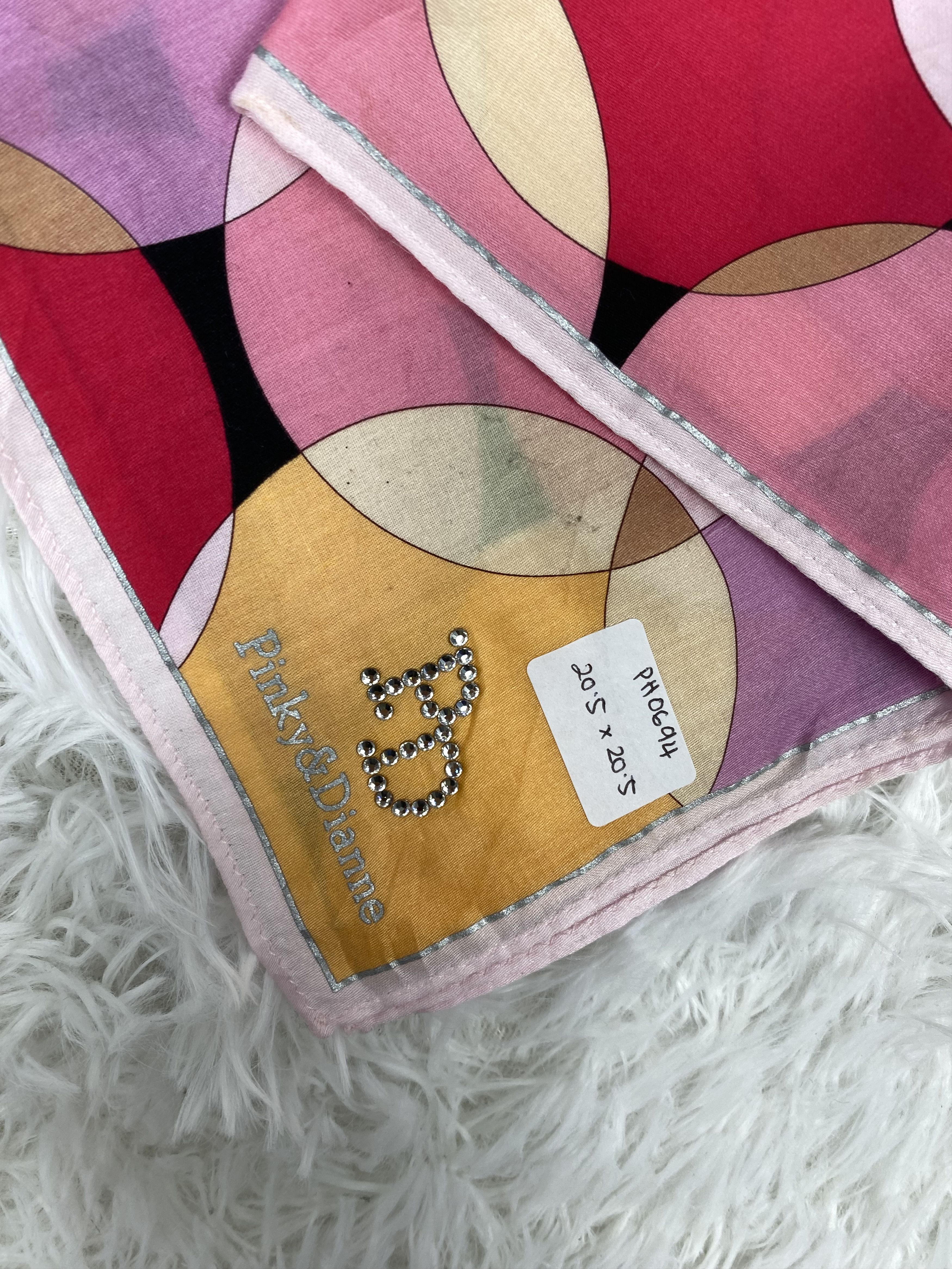 Vintage Vintage Pinky & Dianne Handkerchief Neckerchief PH0694 Size ONE SIZE - 2 Thumbnail