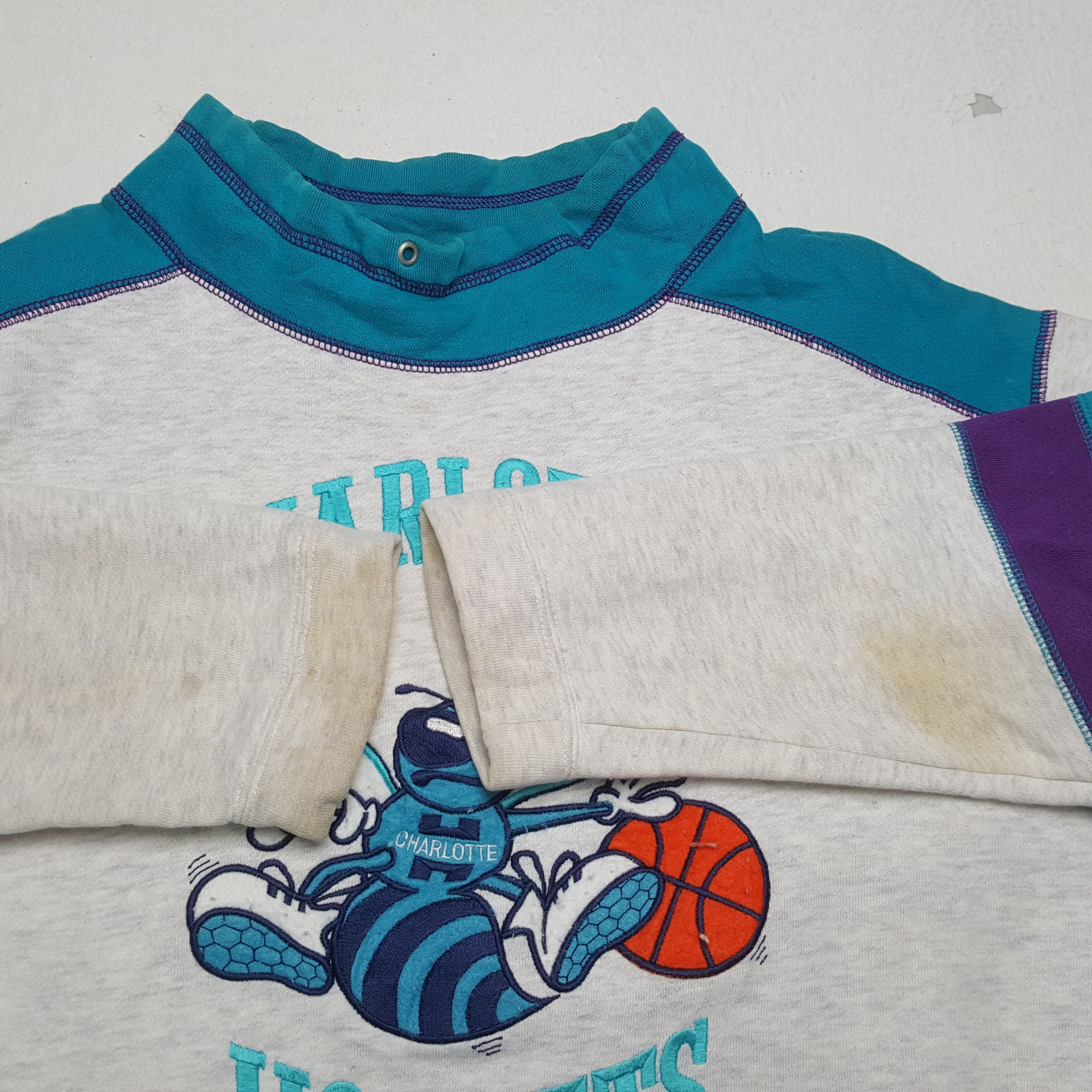 NBA × Vintage Vintage CHARLOTTE HORNEST NBA Basketball Team Sweatshirt Size US M / EU 48-50 / 2 - 10 Thumbnail