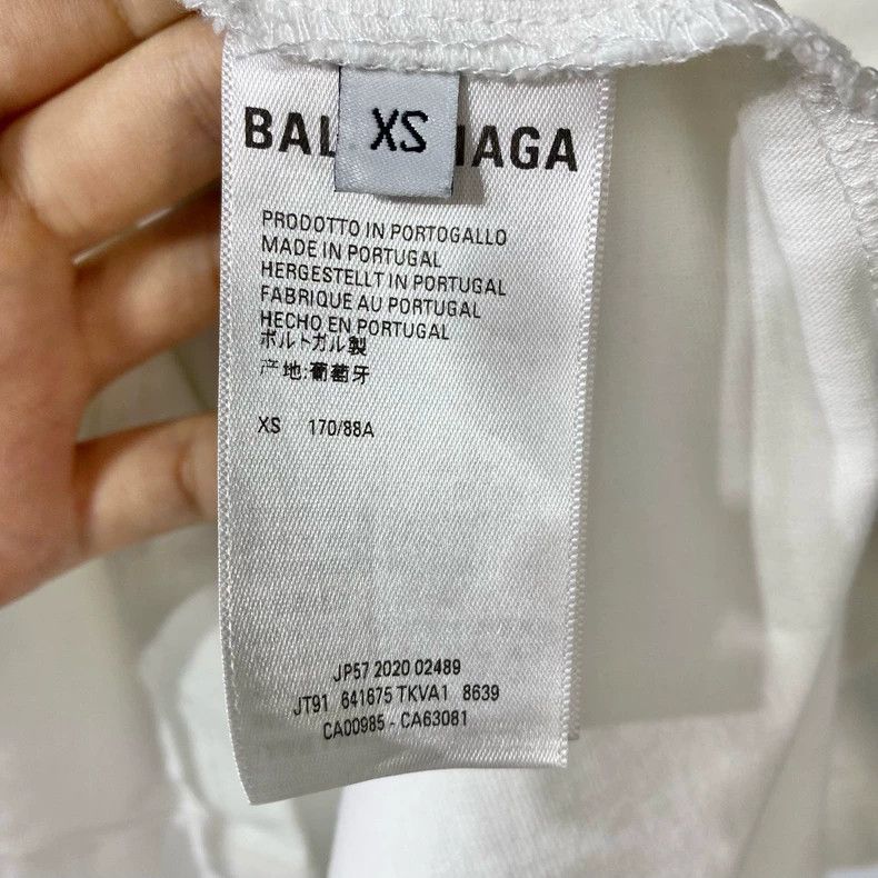 Balenciaga Balenciaga Smile and Smile Victory Gesture short sleeves 25 Size US XS / EU 42 / 0 - 6 Thumbnail
