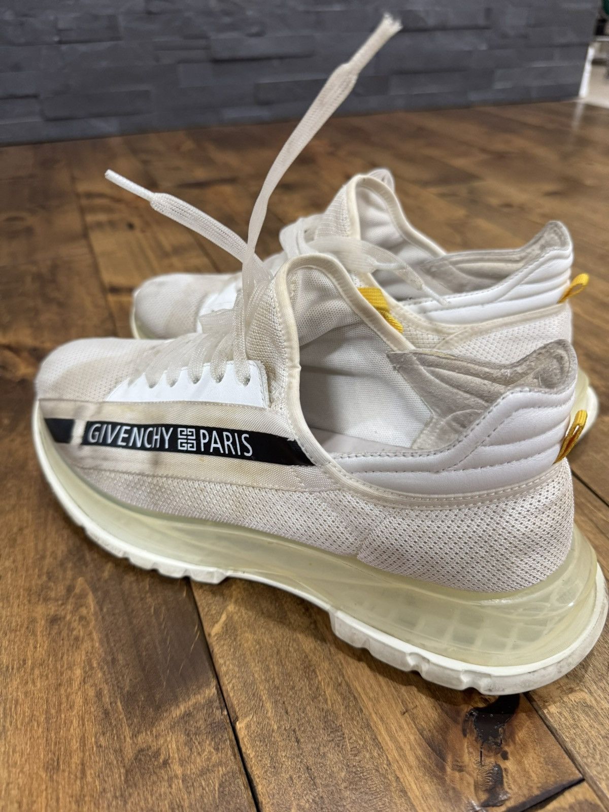 Givenchy Givenchy Spectre Runner sneaker Size US 10.5 / EU 43-44 - 12 Thumbnail