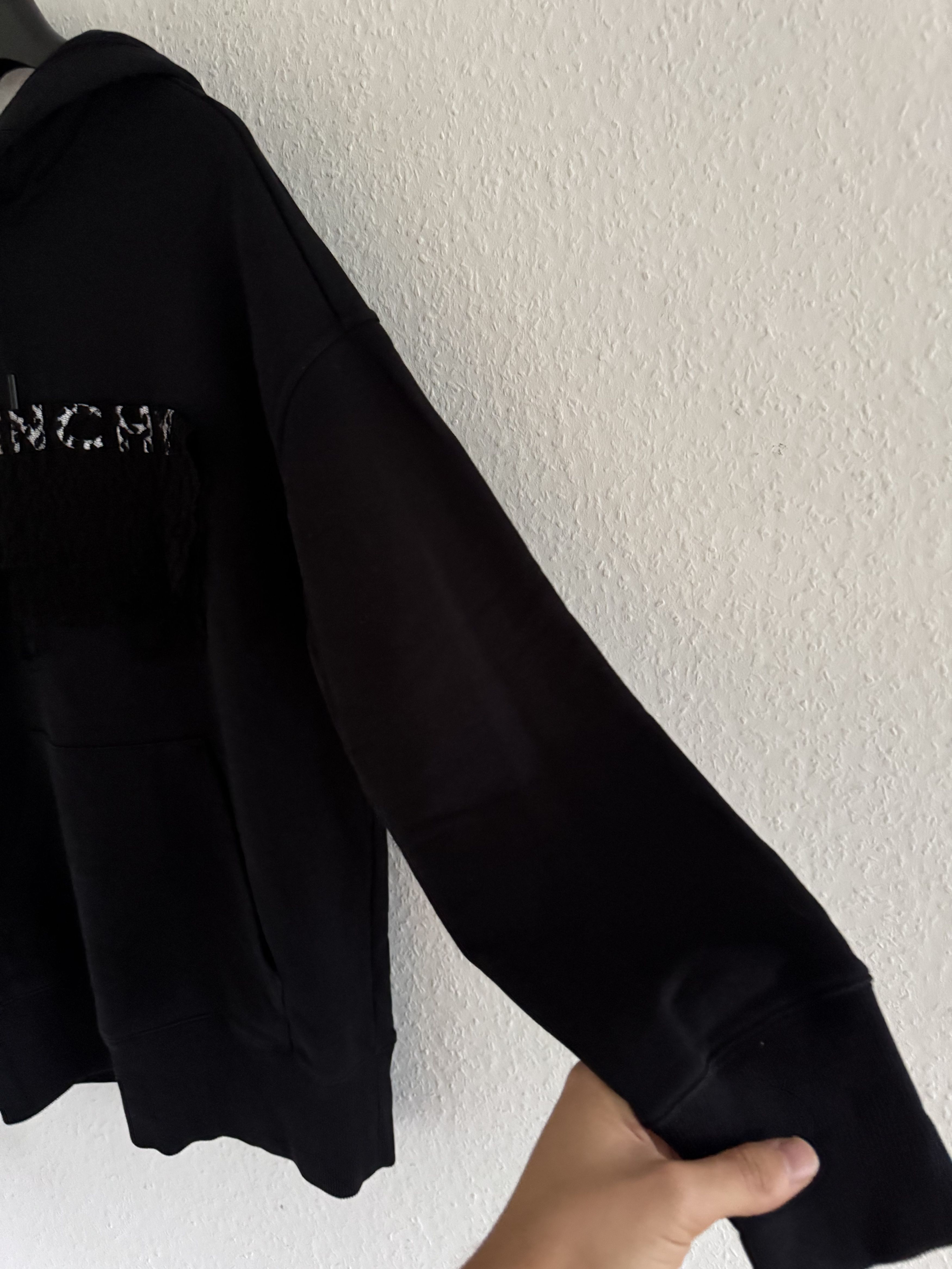 Givenchy Lace Patch Brushed Hoodie Size US S / EU 44-46 / 1 - 11 Thumbnail