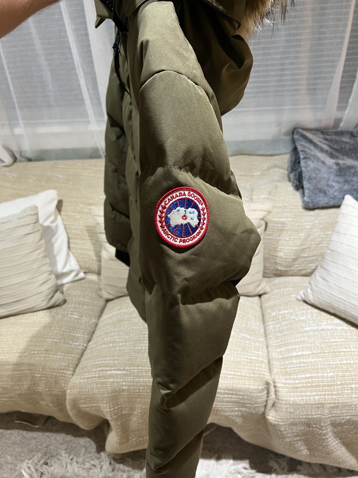 Canada Goose Canada Goose Solaris Parka Size Medium Woman’s Size M / US 6-8 / IT 42-44 - 4 Thumbnail