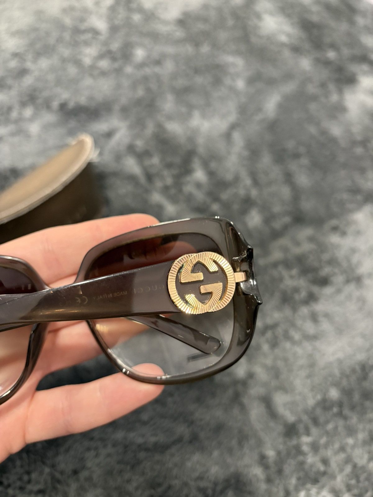 Gucci Vintage Gucci GG Interlocking Logo Sunglasses Size ONE SIZE - 6 Thumbnail