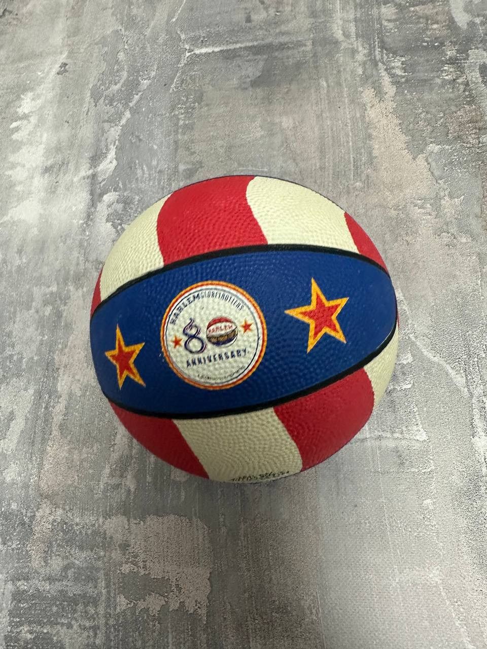 Harlem Globetrotters × NBA × Vintage Vintage 1994 Harlem Globetrotters Baden Basketball Ball Size US M / EU 48-50 / 2 - 3 Thumbnail