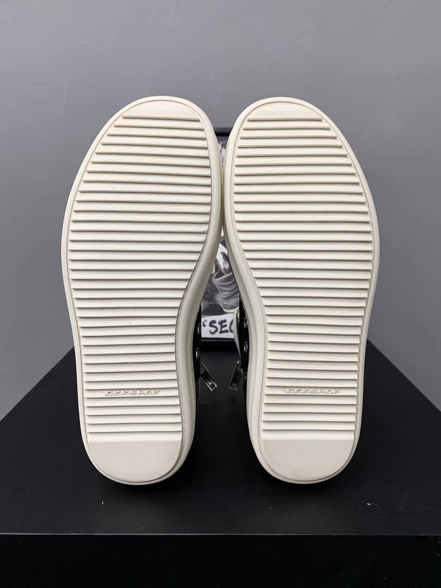 Rick Owens Rick Owens Drkshdw Big Converse K34 Size US 7 / IT 37 - 8 Thumbnail