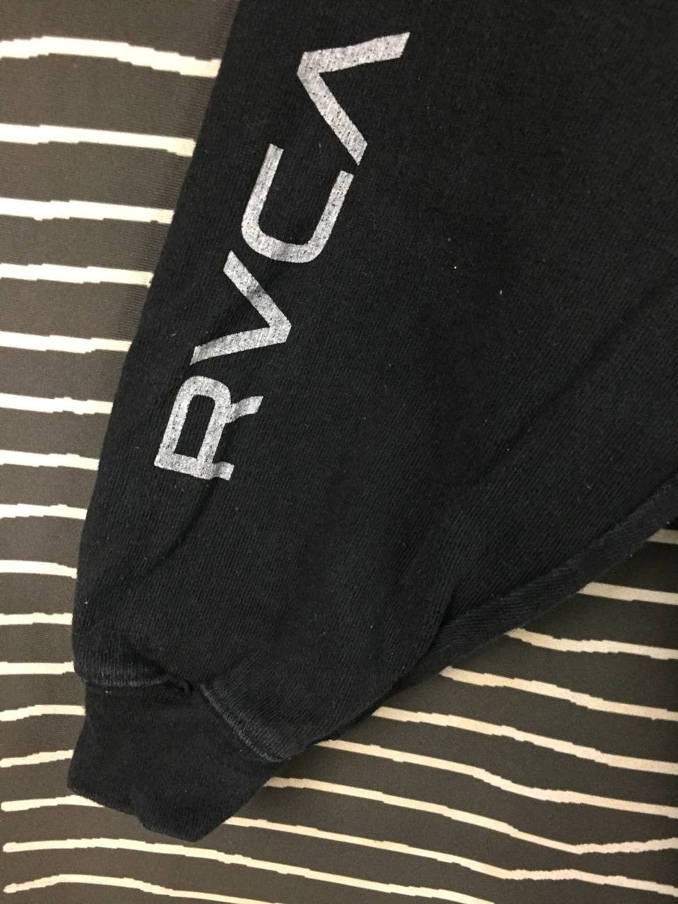 RVCA RVCA Artist Network Program Big Silhouette Long Sleeve Tee Size US L / EU 52-54 / 3 - 5 Thumbnail