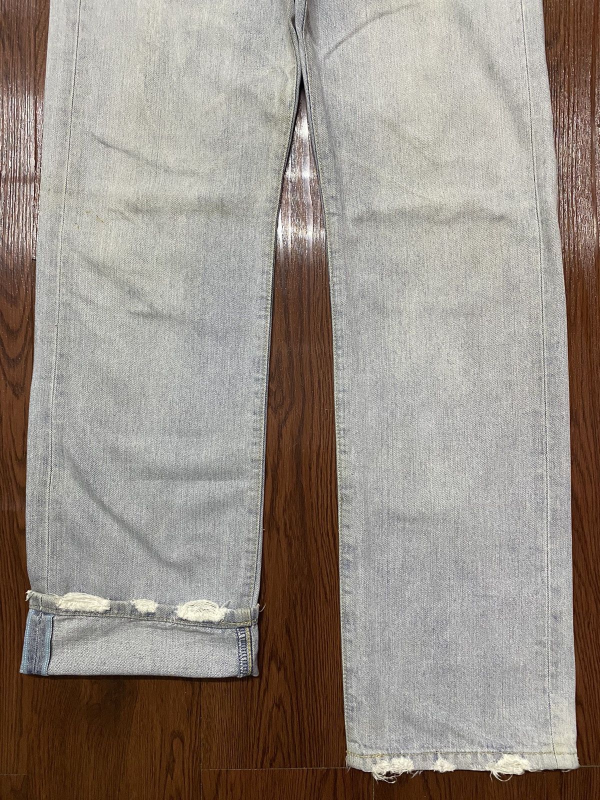 Levi's Vintage Clothing Vintage Levis 705 90’s Selvedge Faded Wash Distressed Jeans Size US 29 - 5 Thumbnail