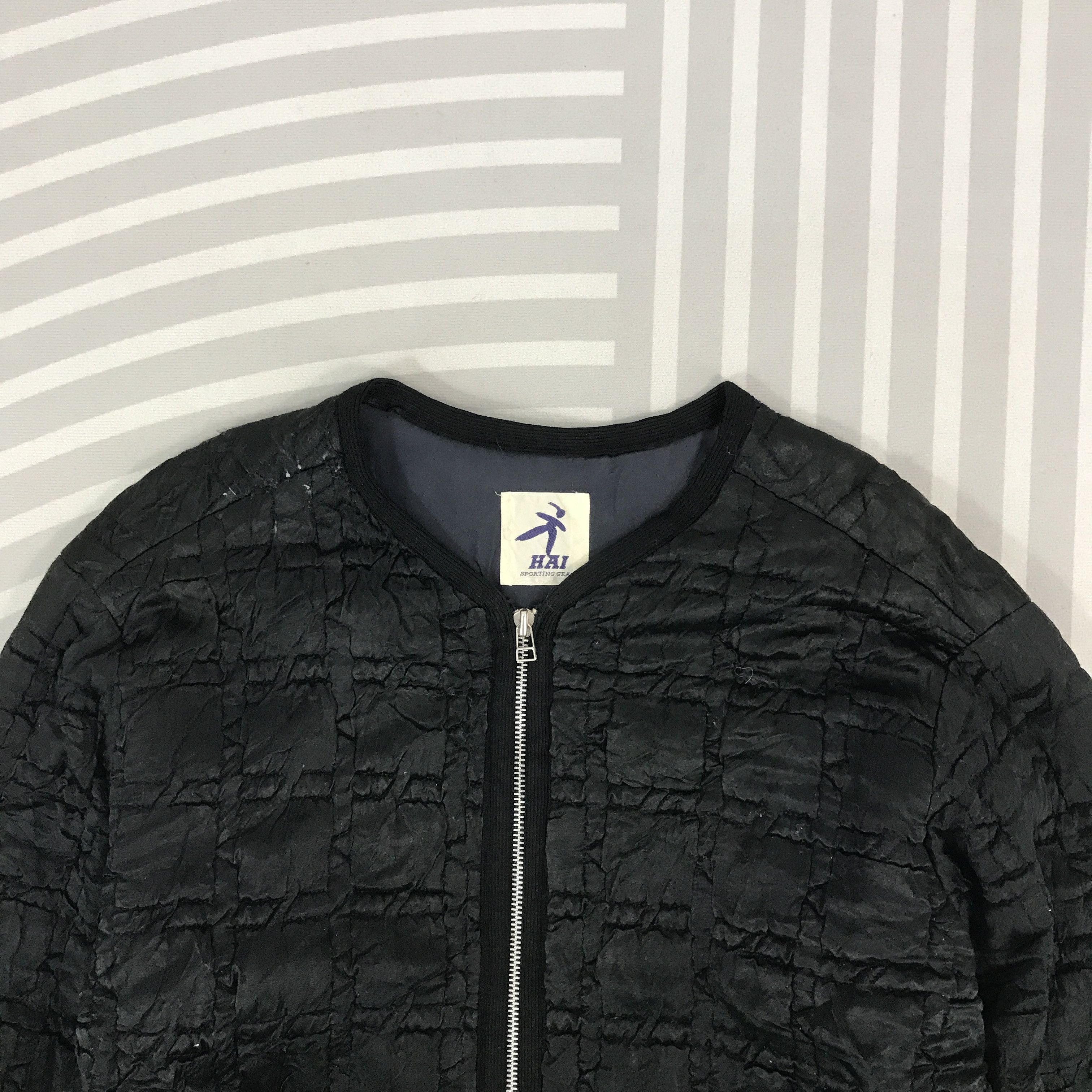 Hai Sporting Gear × Issey Miyake × Japanese Brand Hai sporting gear by Issey Miyake Distressed Jacket Size US L / EU 52-54 / 3 - 2 Thumbnail