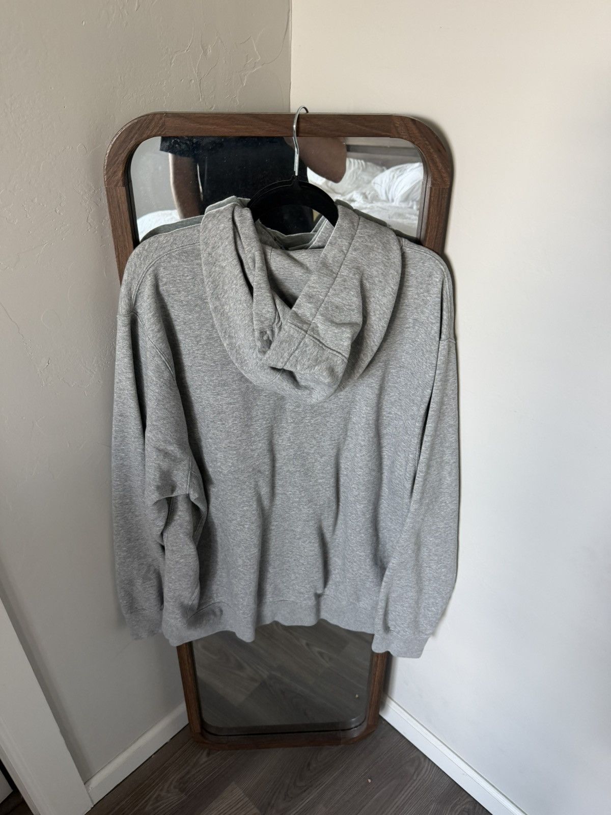 Nike Nike Mini Swoosh Hoodie Grey Size US XL / EU 56 / 4 - 3 Thumbnail