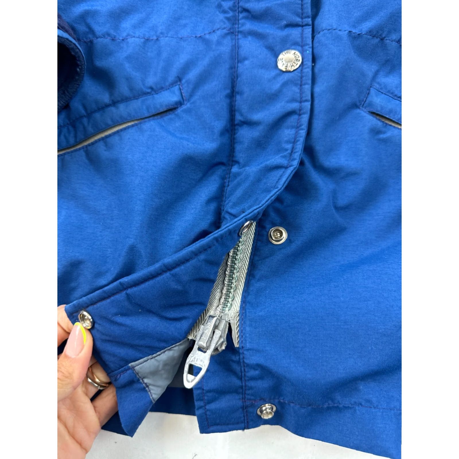 The North Face VINTAGE The North Face Jacket Womens Small Blue Gore-Tex Ski Snow Snap USA Size S / US 4 / IT 40 - 5 Thumbnail