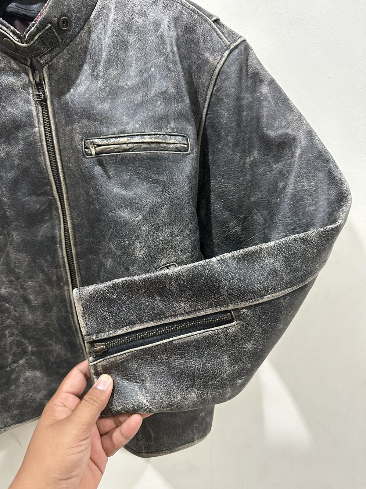 Japanese Brand VTG Genuine Leather Motorcycles Distress Jacket Size US L / EU 52-54 / 3 - 6 Thumbnail