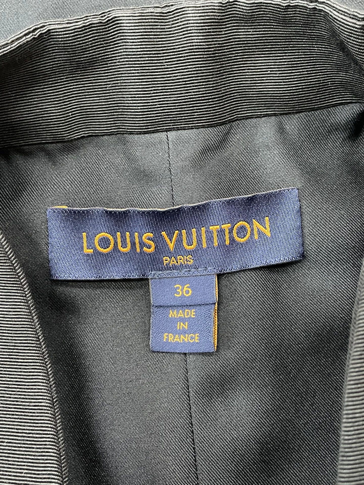 Louis Vuitton LV Black Vest Fr36 Size XS / US 0-2 / IT 36-38 - 3 Thumbnail