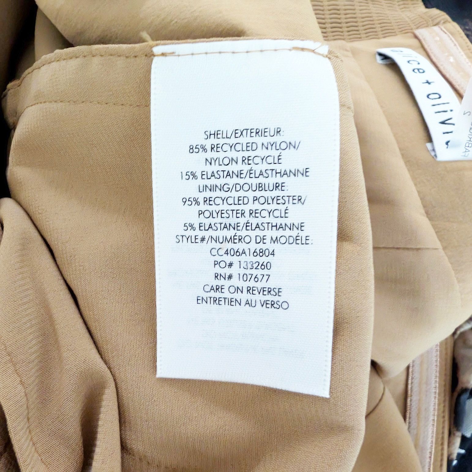 Alice + Olivia Alice + Olivia Sachiko Strapless Cargo Utility Size 26" / US 2 / IT 38 - 4 Thumbnail