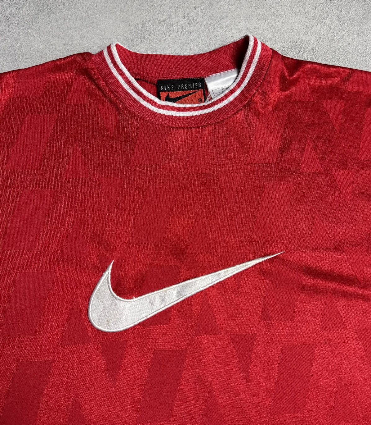 Nike 1990s Nike Premier Vintage Big Logo Shirt Jersey Size US S / EU 44-46 / 1 - 5 Thumbnail