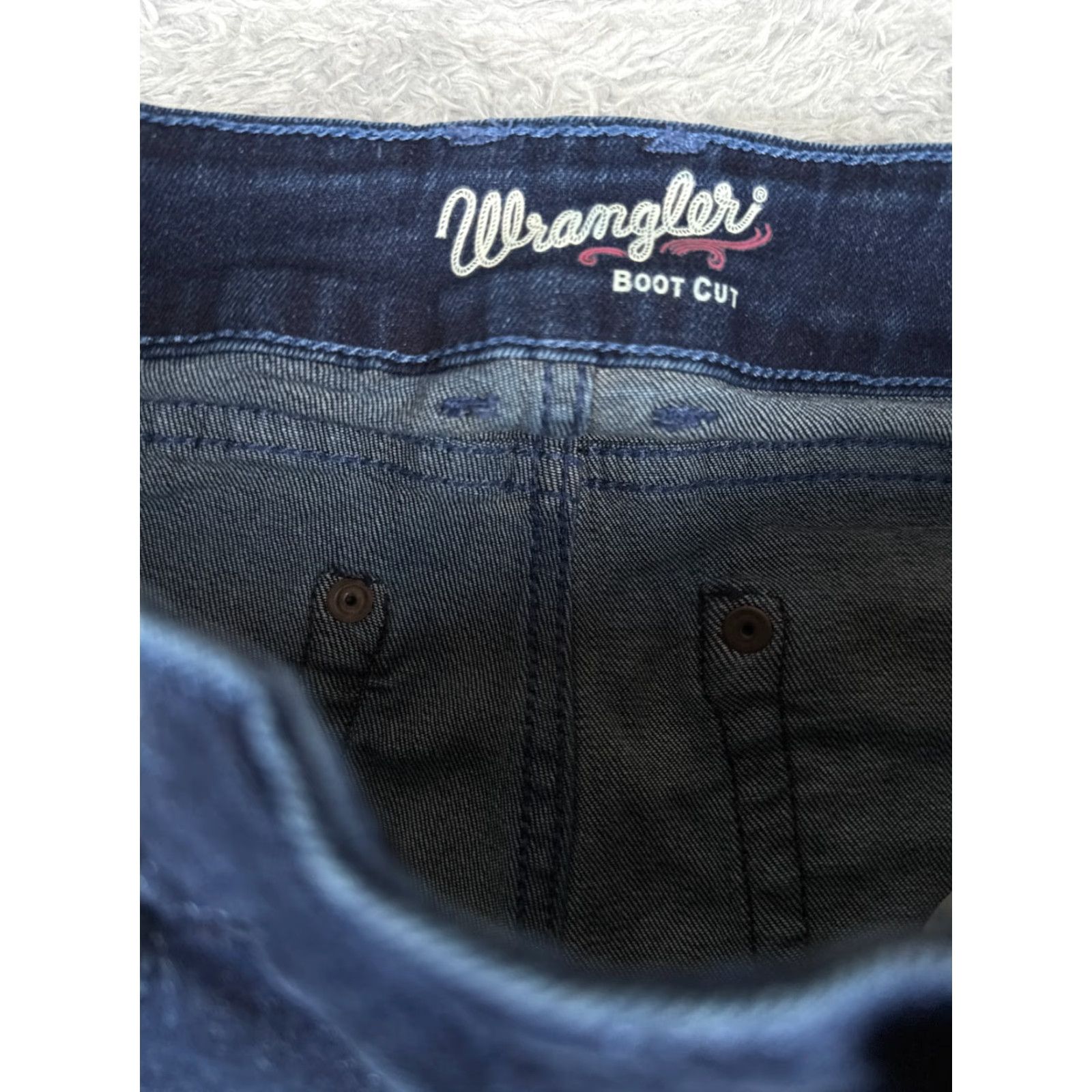 Wrangler Wrangler Jeans Juniors 5 Blue Denim Bootcut Distressed Cotton Western 28x31 Size 27" / US 4 / IT 40 - 6 Thumbnail