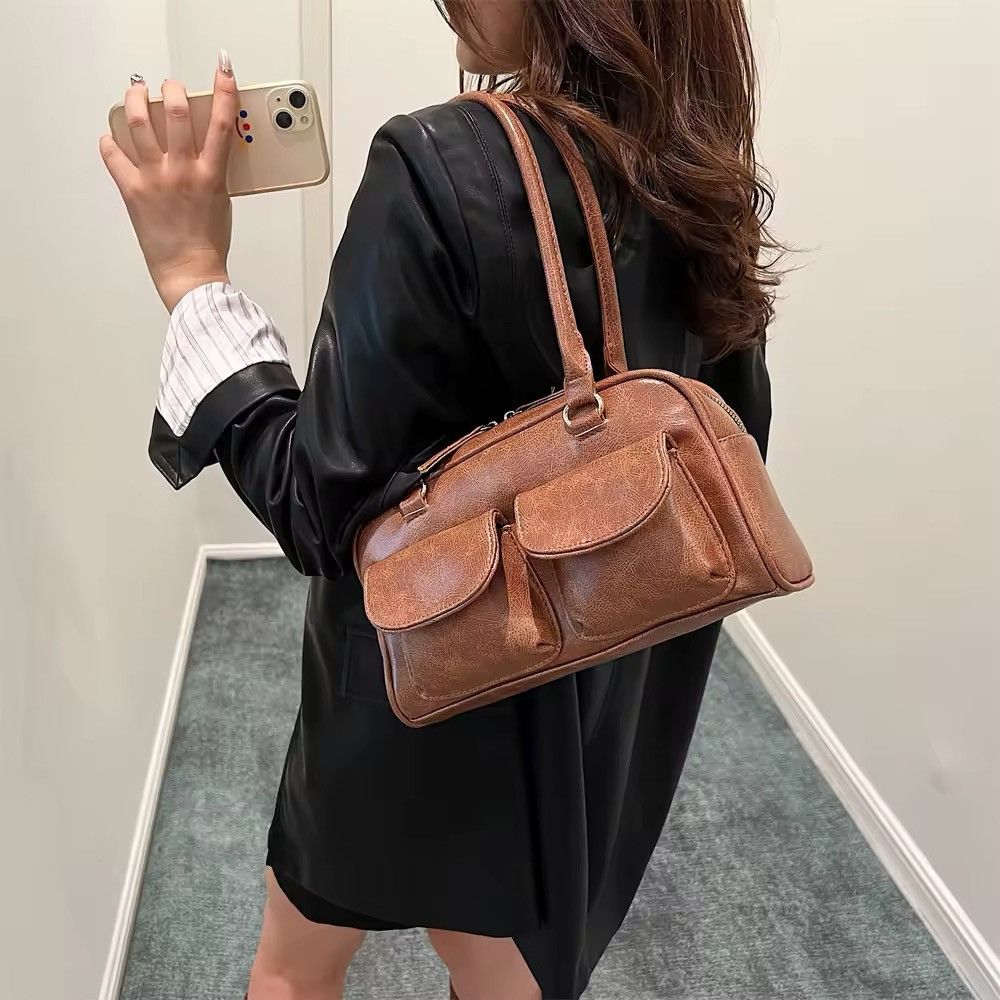 Japanese Brand × Leather Multi Pockets Leather Shoulder Bag Size ONE SIZE - 1 Thumbnail