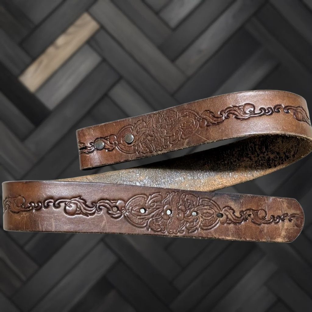 Vintage VINTAGE belt WESTERN brown leather TOOLED handcrafted 30 belt Mens Boho Hippie Southwestern 30/31 Size 30 - 1 Thumbnail