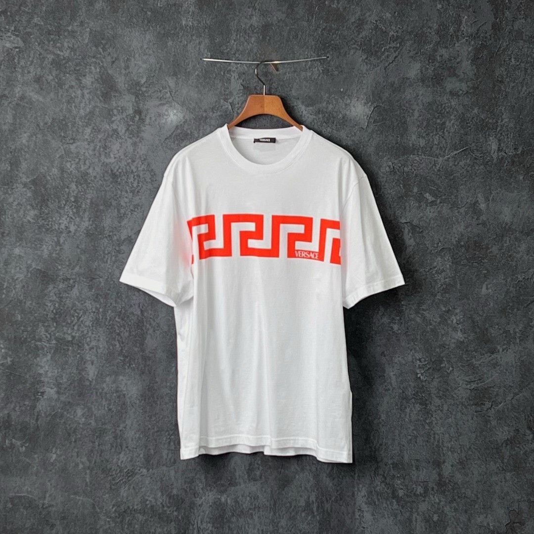 Versace Versace Cotton Printed T-Shirt s Men Size US S / EU 44-46 / 1 - 1 Thumbnail
