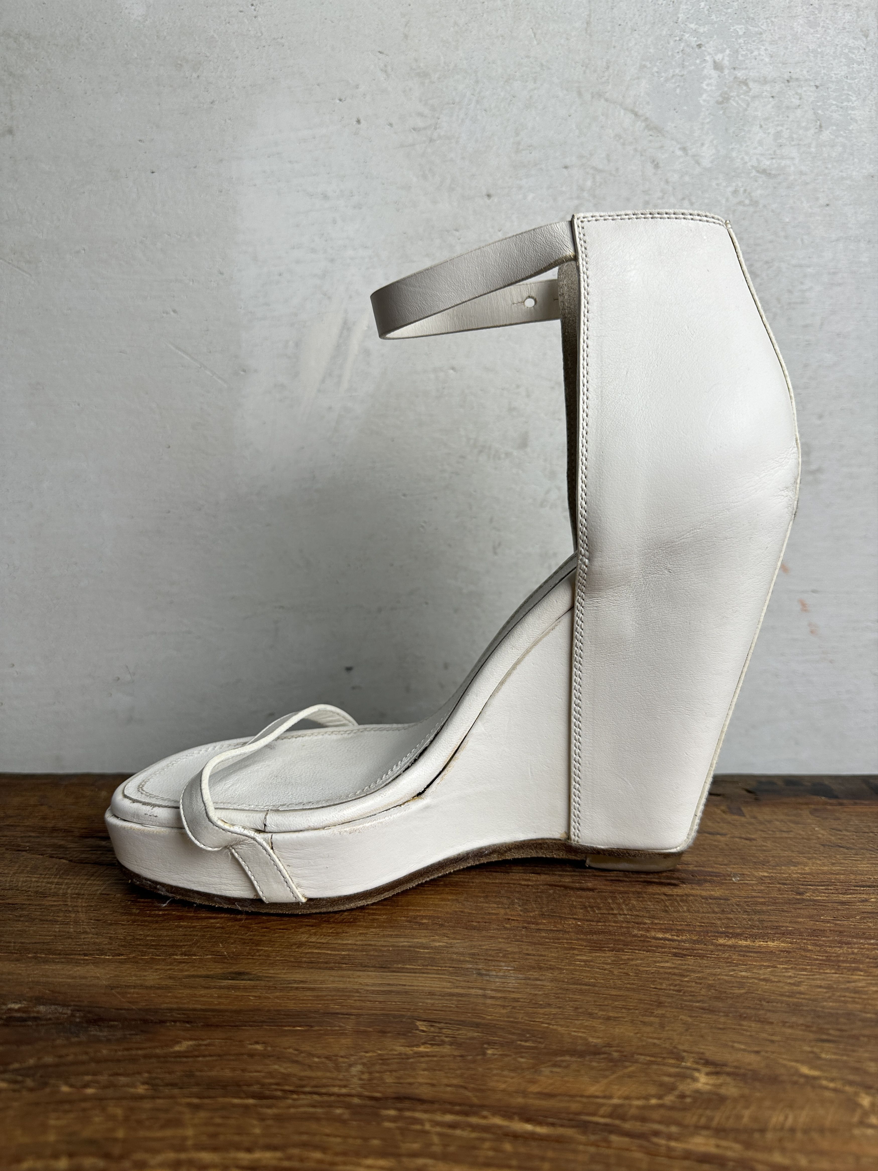 Rick Owens Rick Owens White Wedge Sandals Size US 9.5 / IT 39.5 - 3 Thumbnail